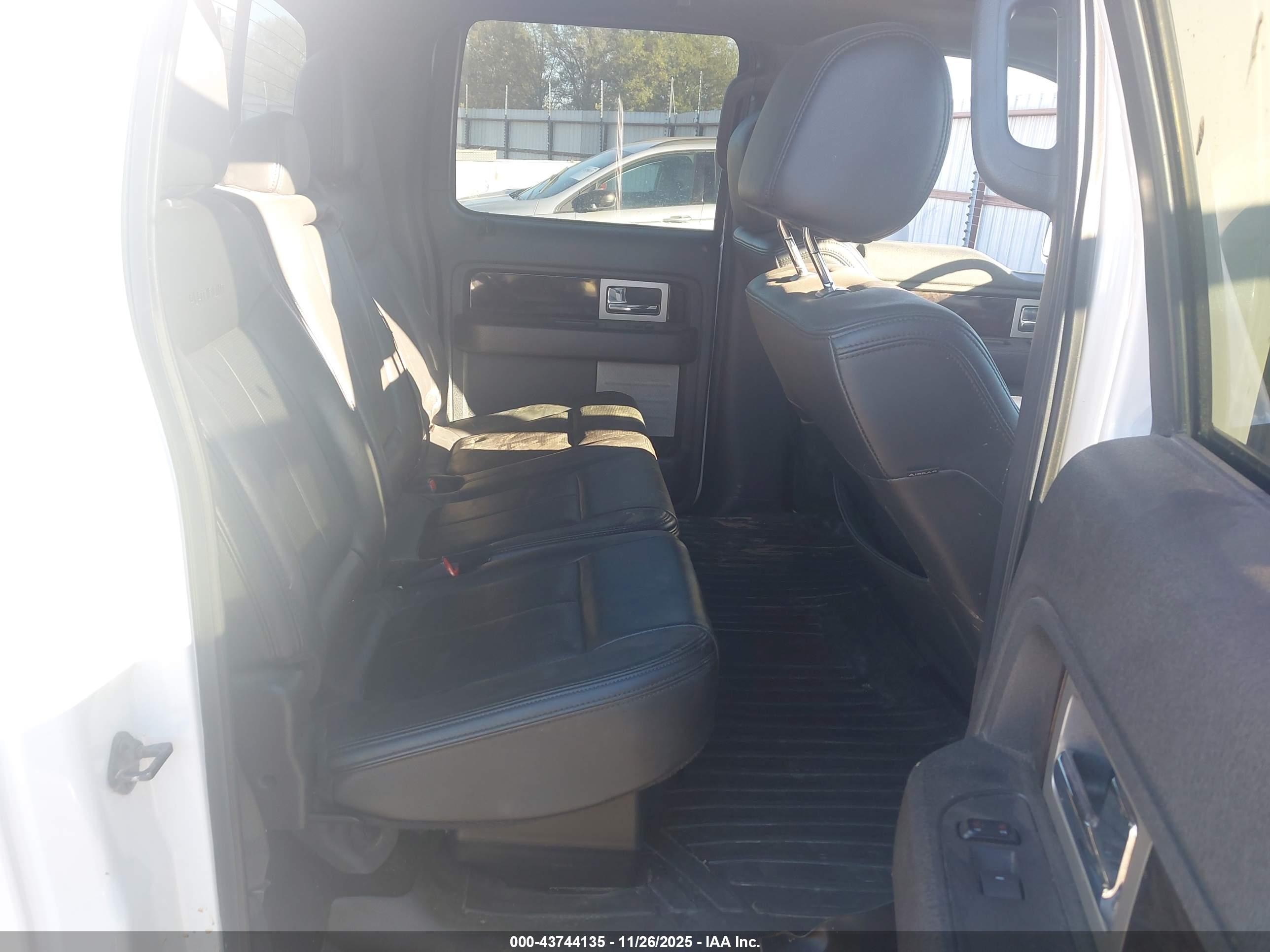 FORD F-150 image 8