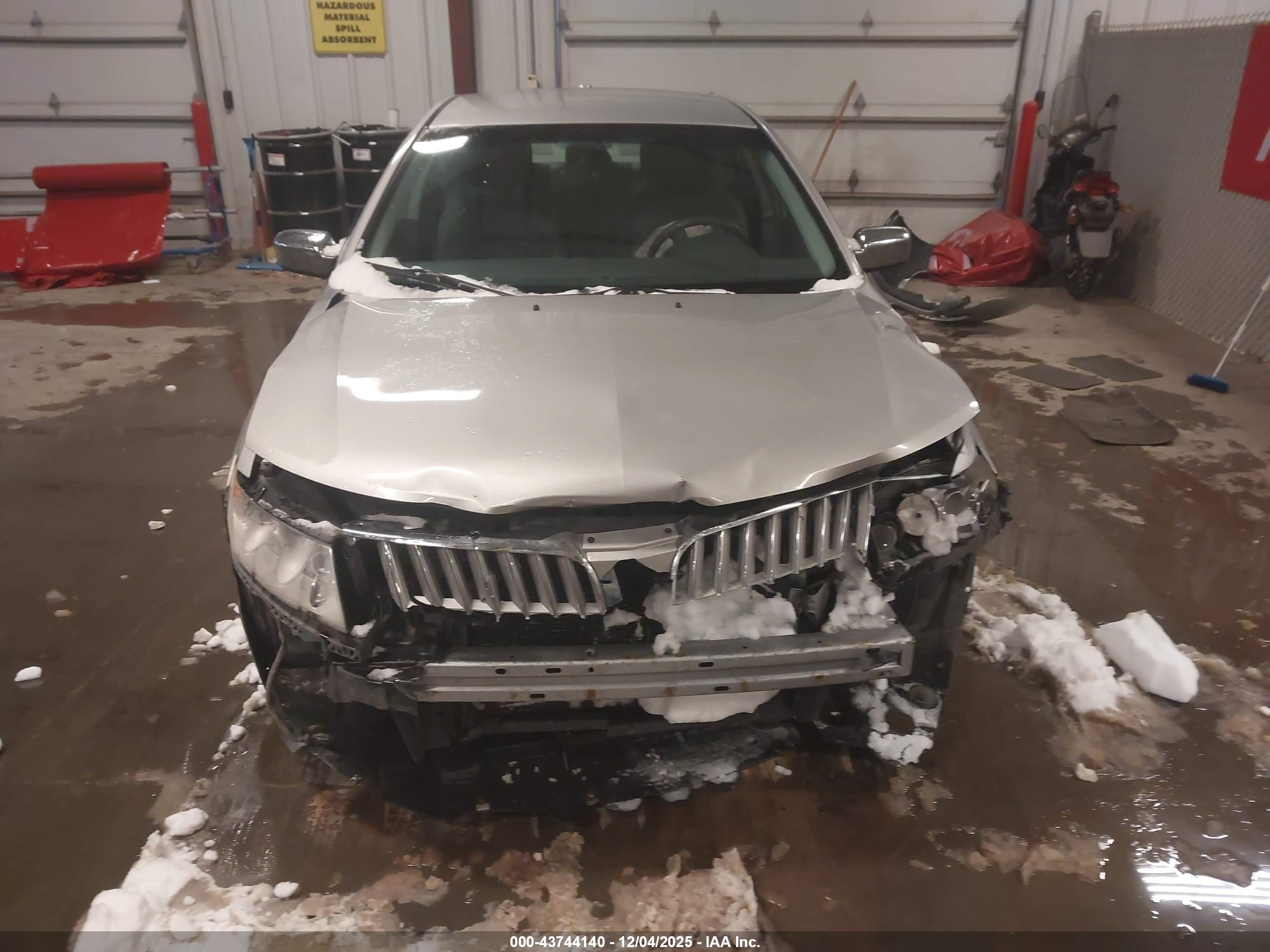 LINCOLN MKZ image 6