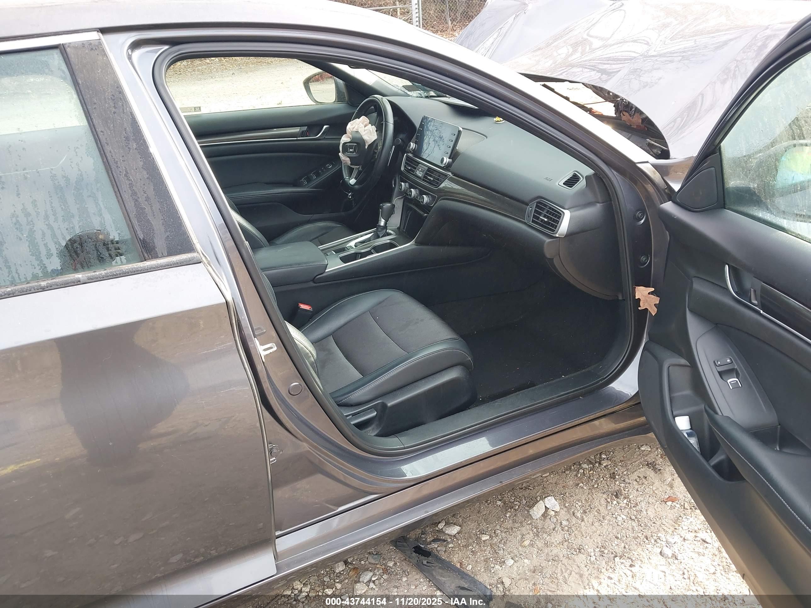 HONDA ACCORD image 5