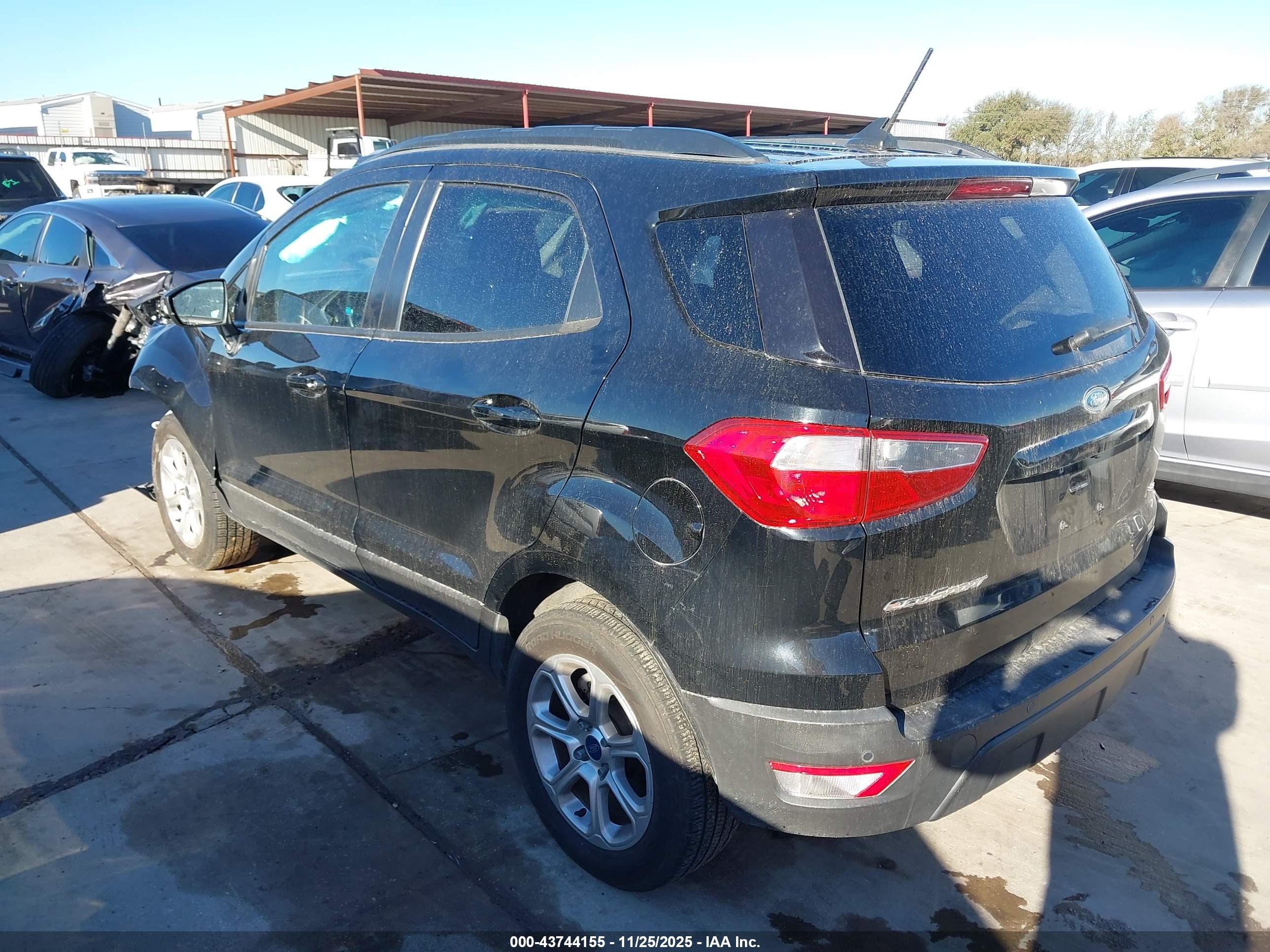 FORD ECOSPORT image 3