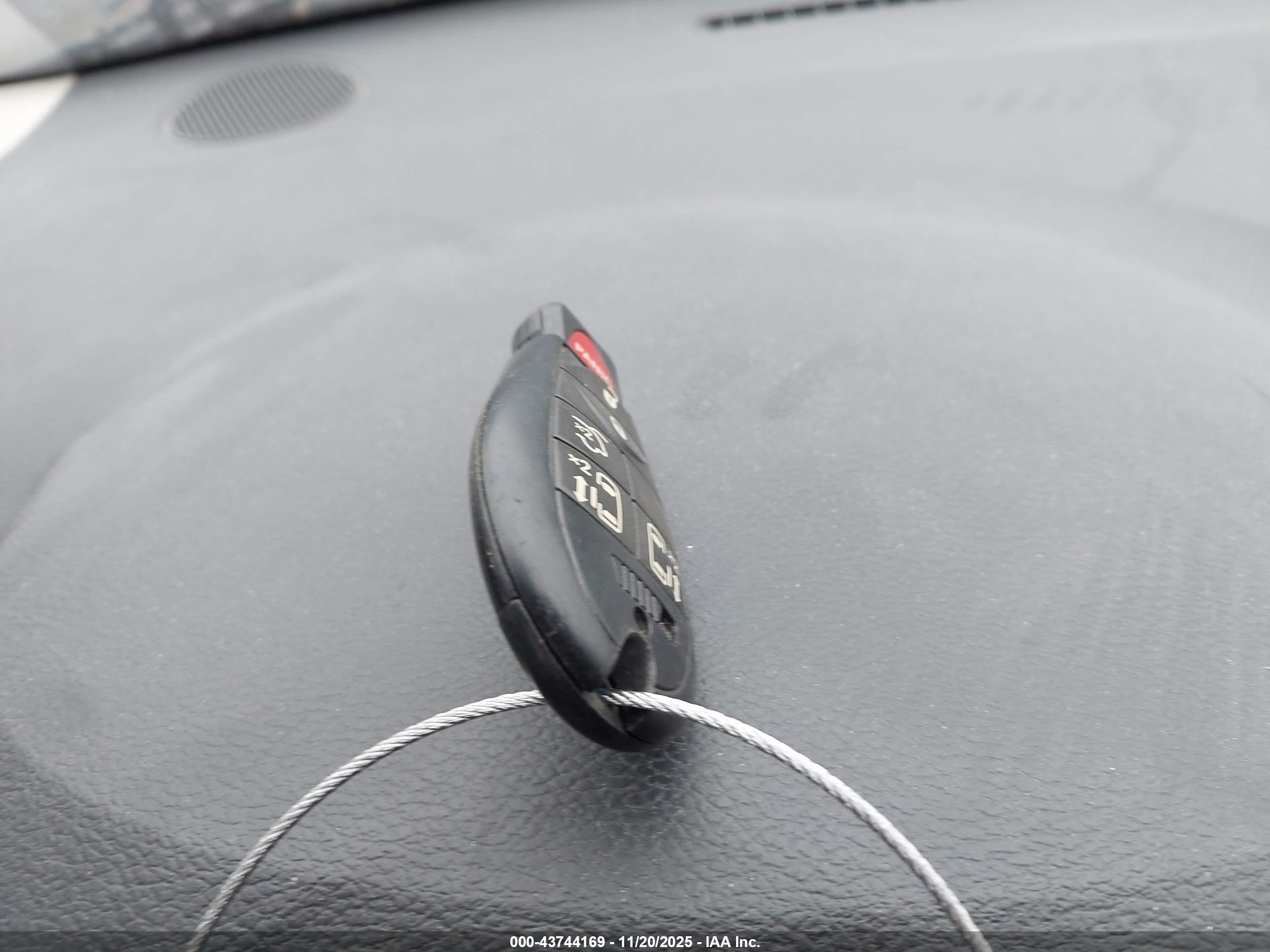 DODGE GRAND image 11