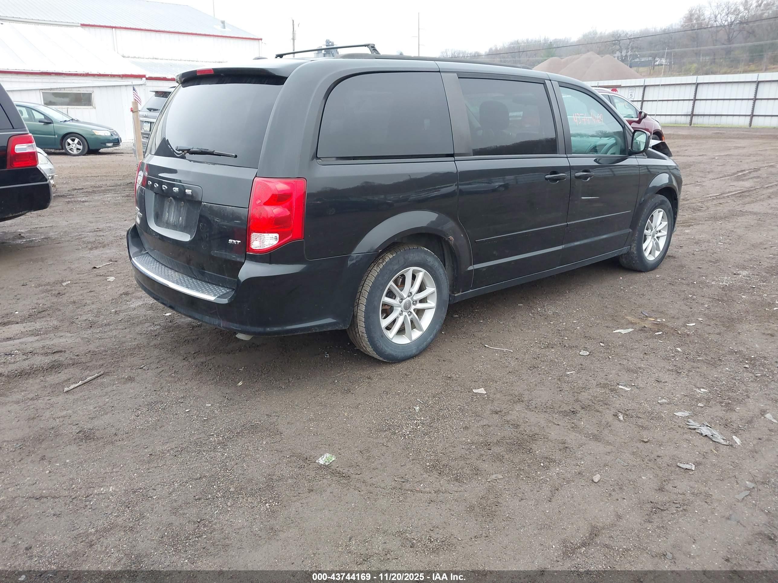 DODGE GRAND image 4