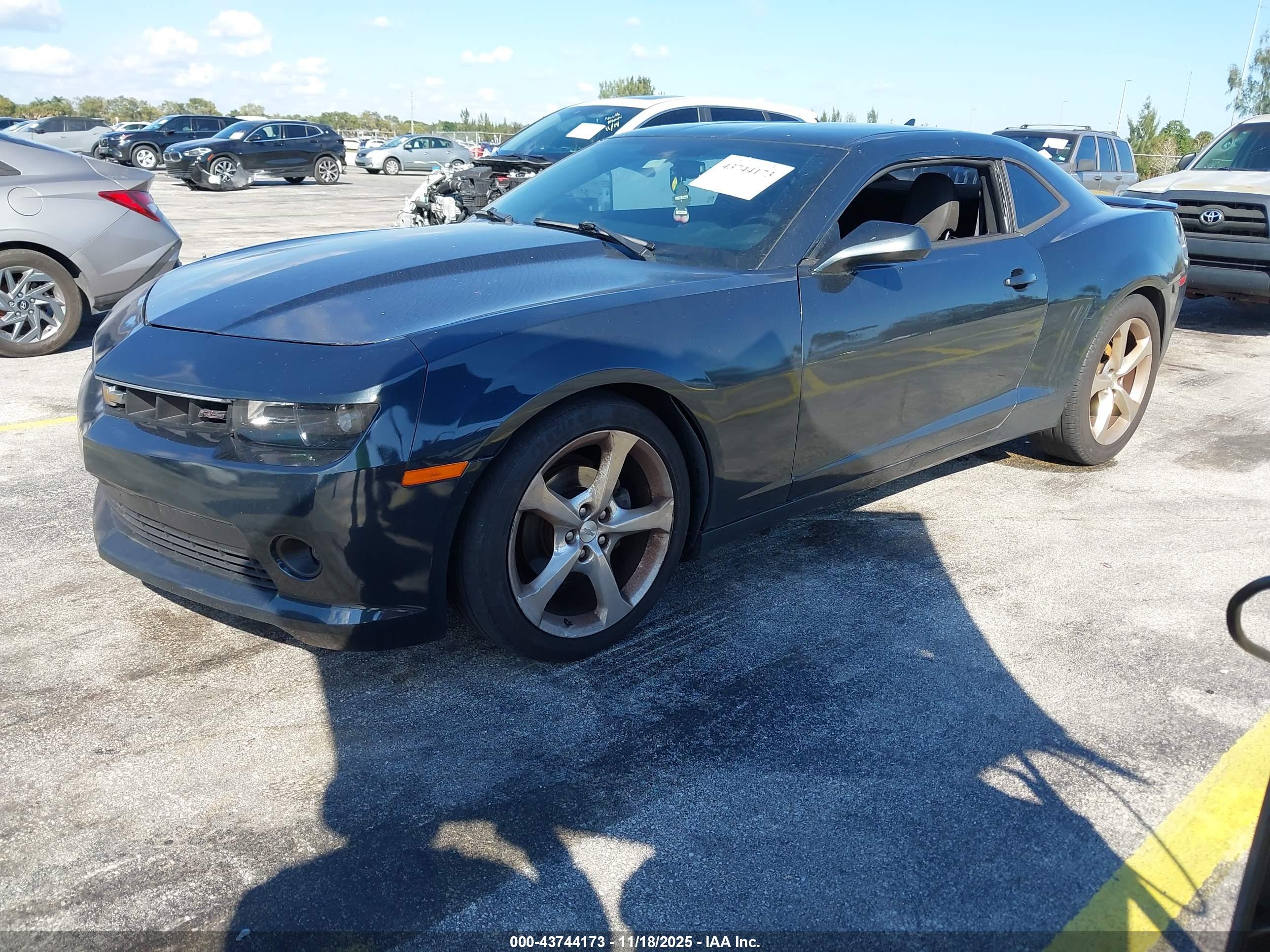 CHEVROLET CAMARO image 2