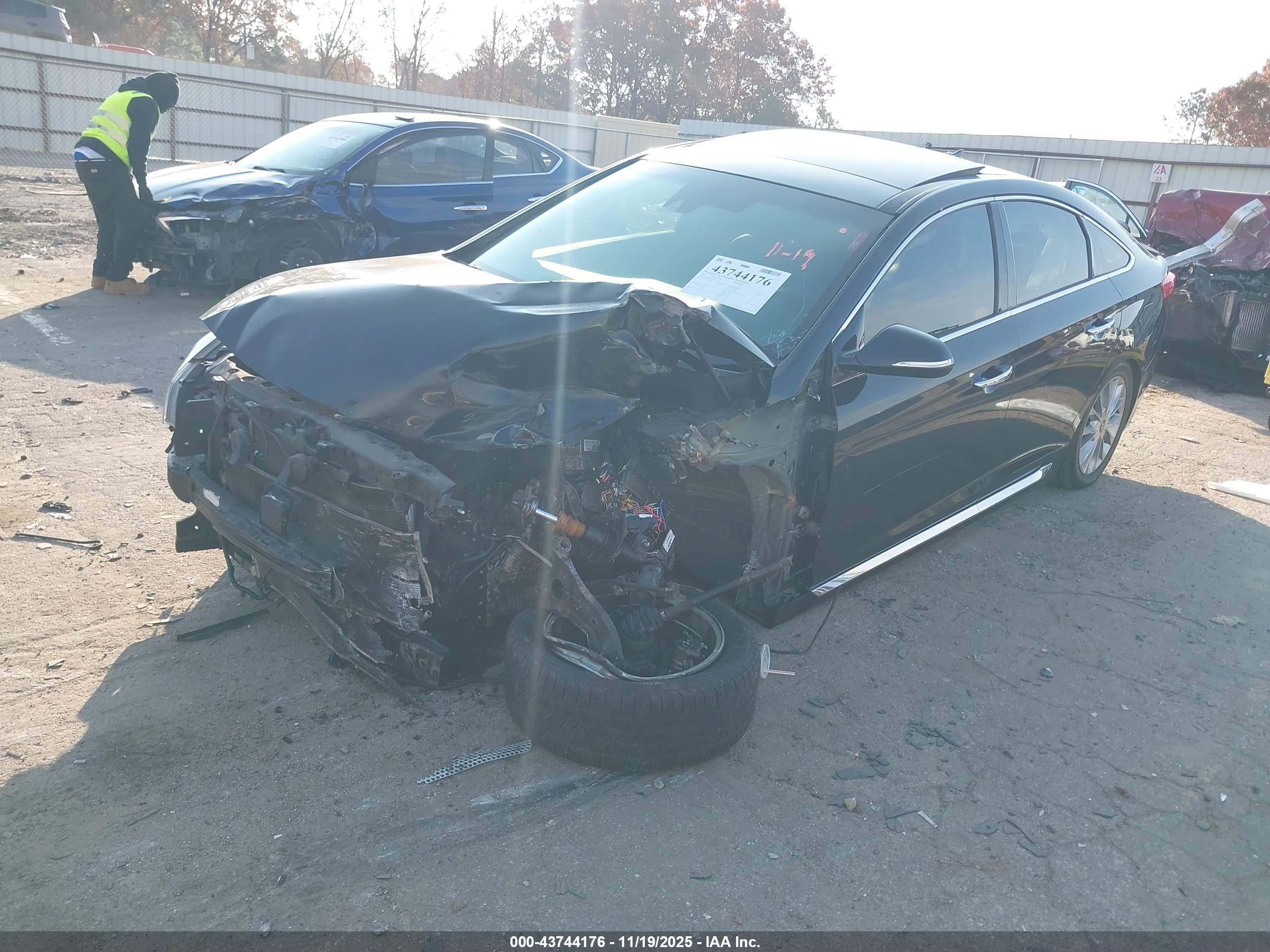 HYUNDAI SONATA image 2