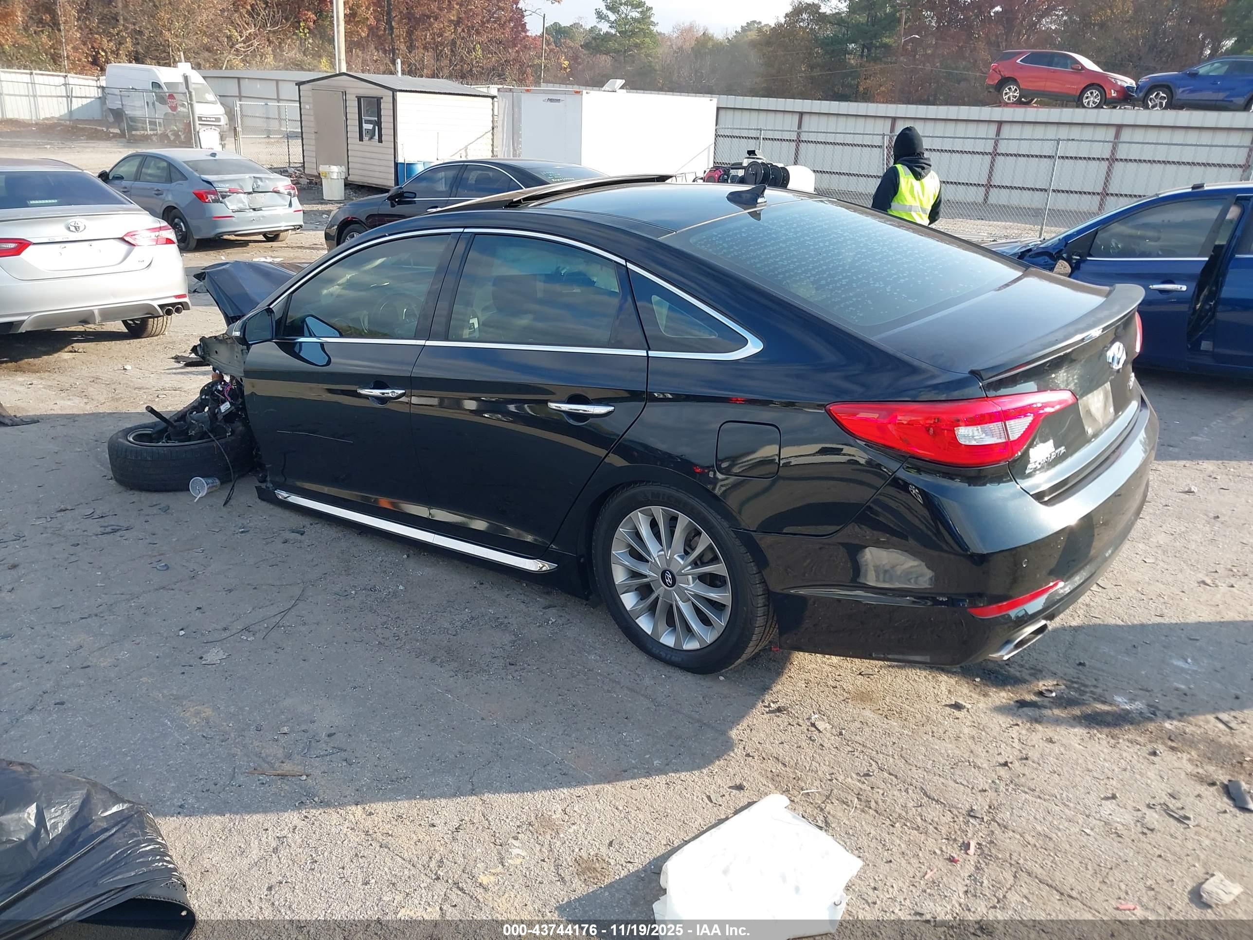 HYUNDAI SONATA image 3