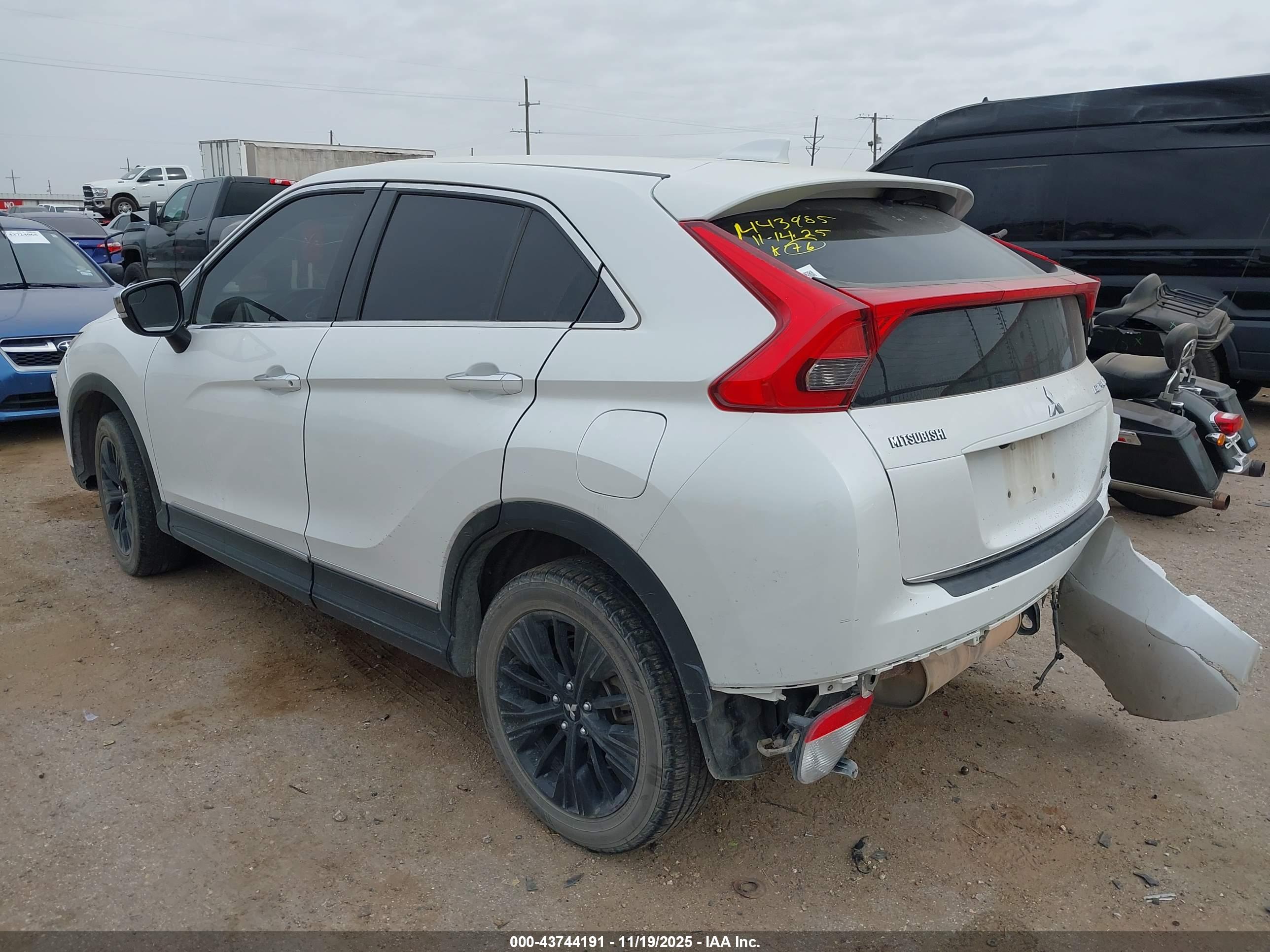 MITSUBISHI ECLIPSE image 3