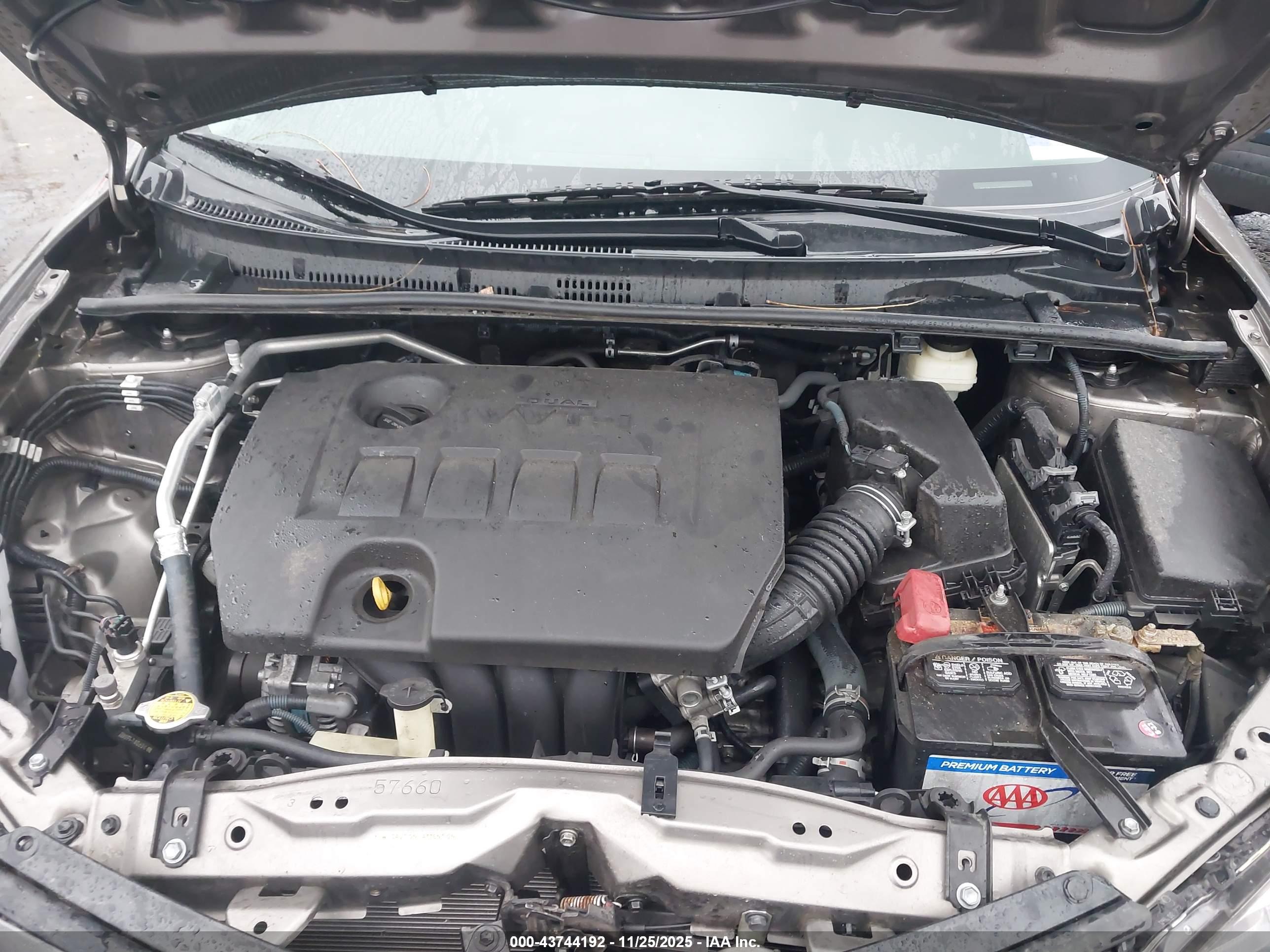 TOYOTA COROLLA image 10