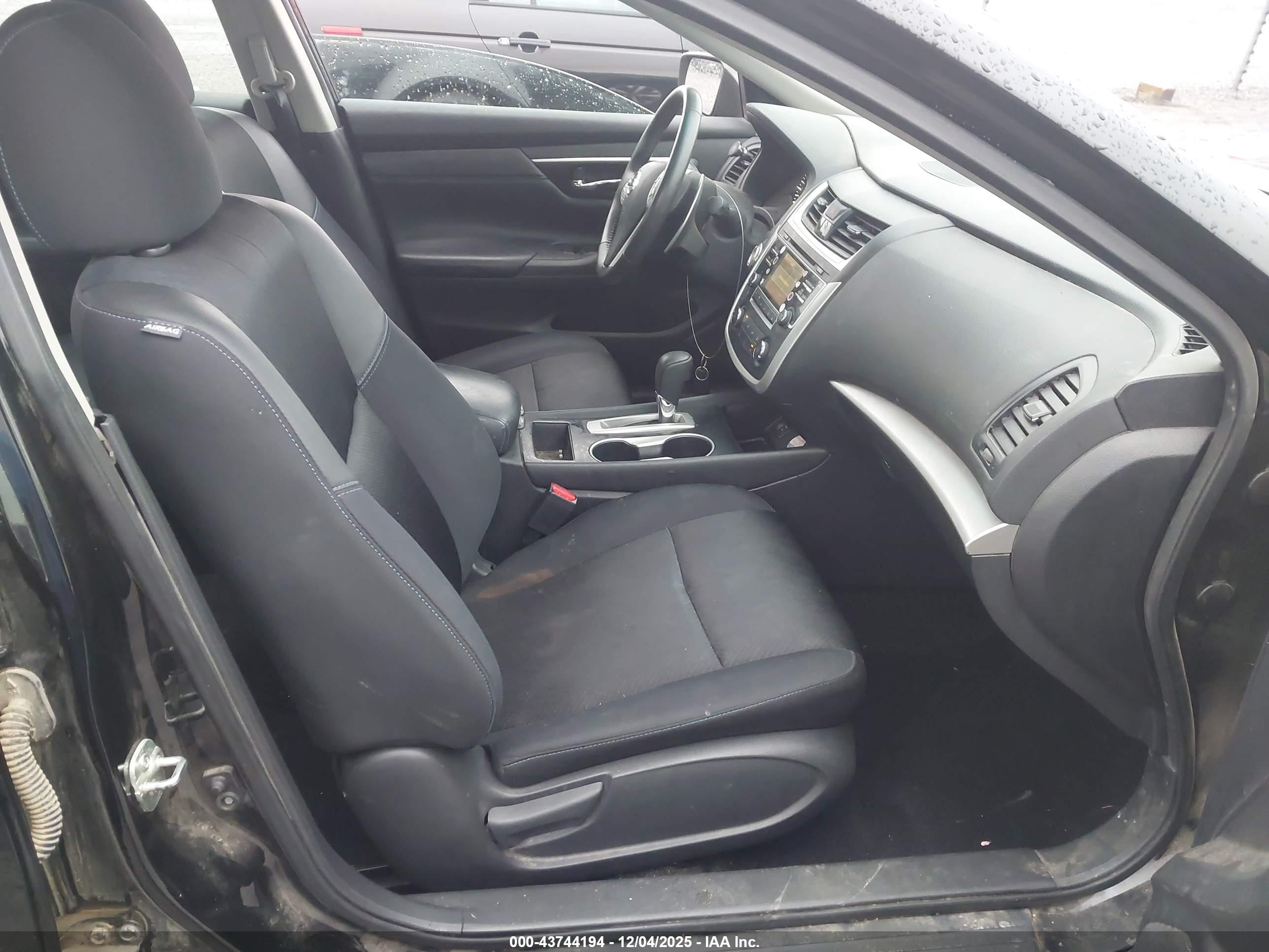 NISSAN ALTIMA image 5