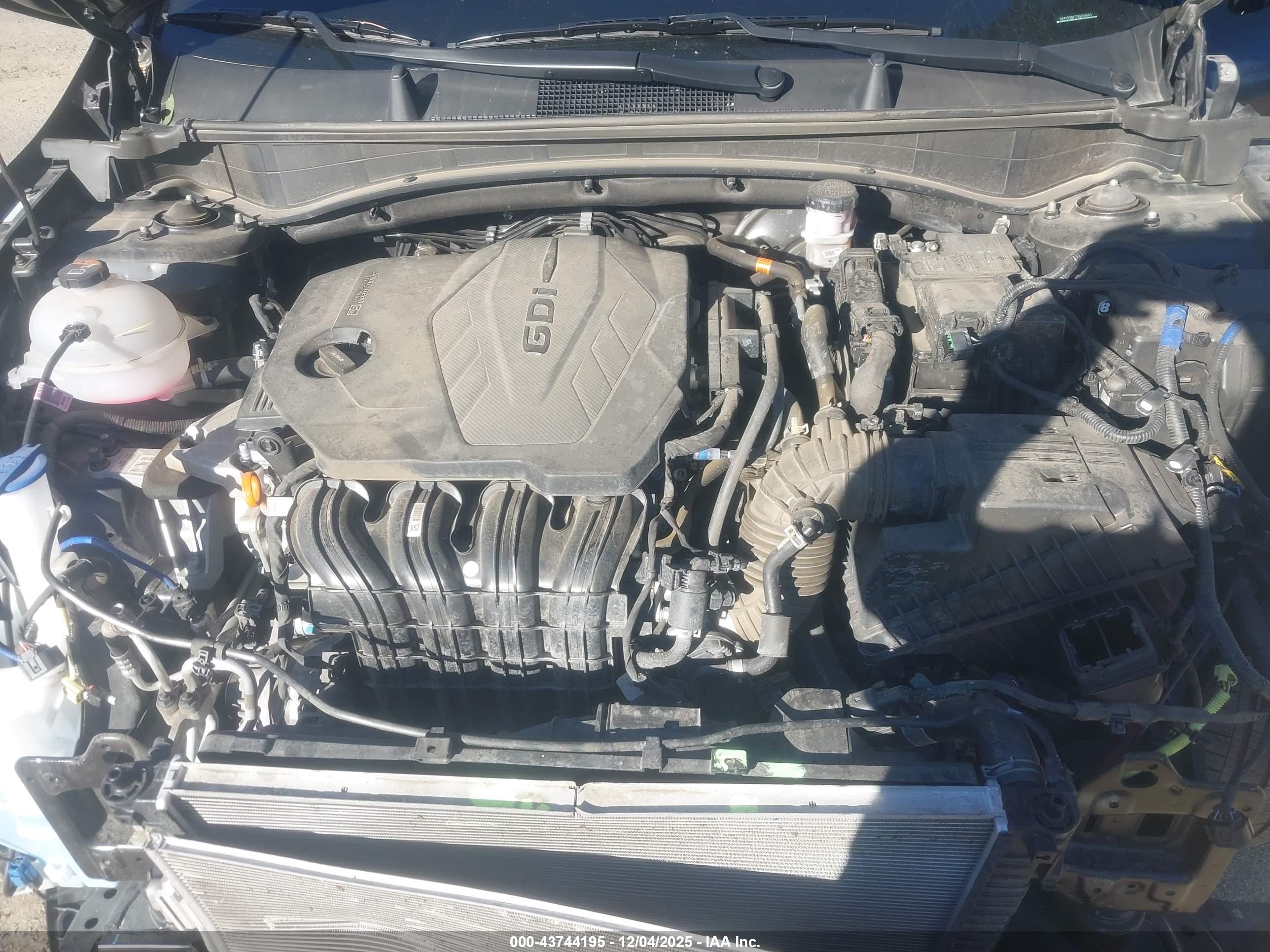 KIA SPORTAGE image 10