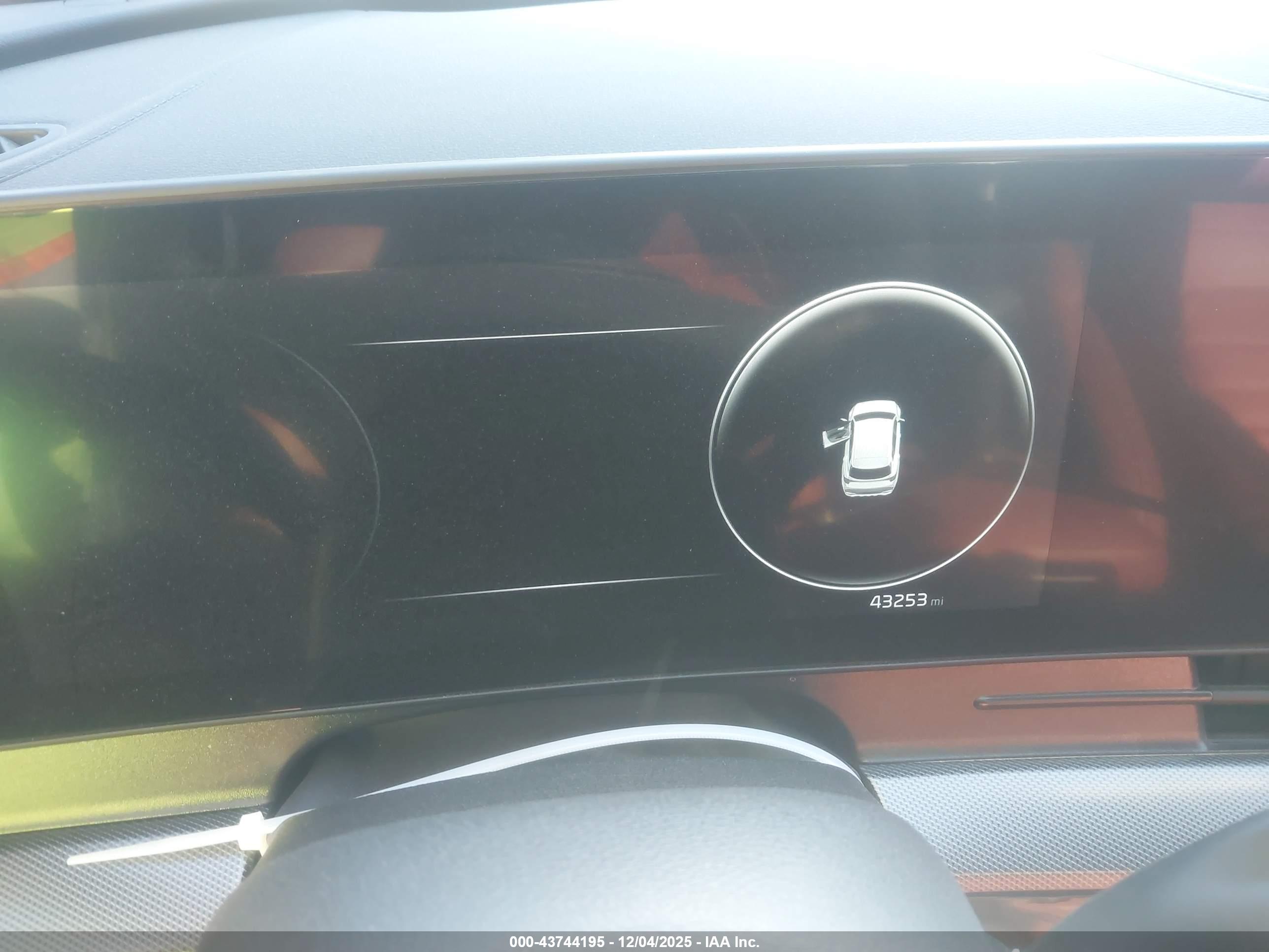 KIA SPORTAGE image 7