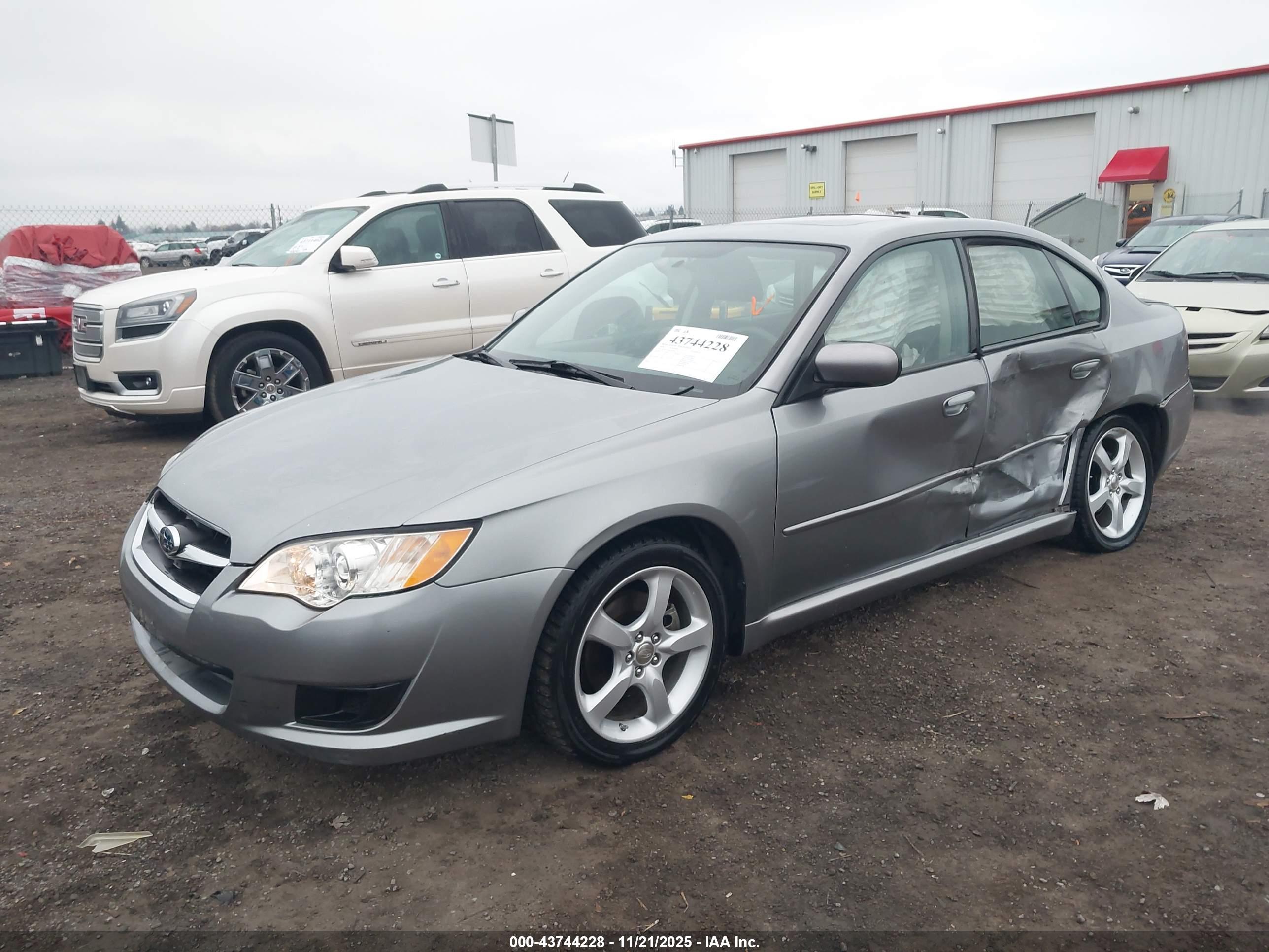 SUBARU LEGACY image 2