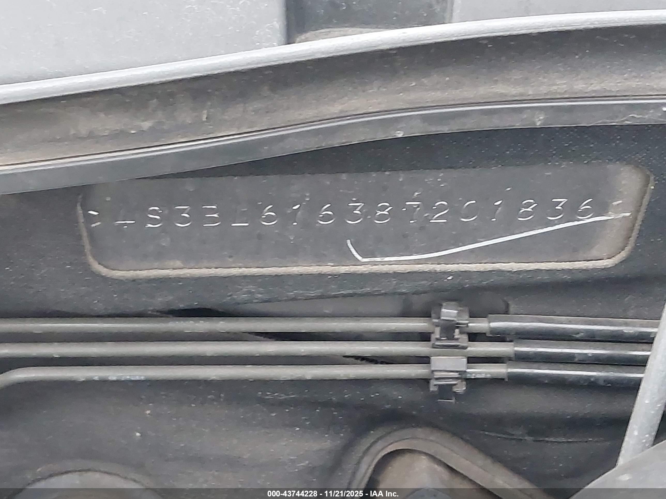 SUBARU LEGACY image 9