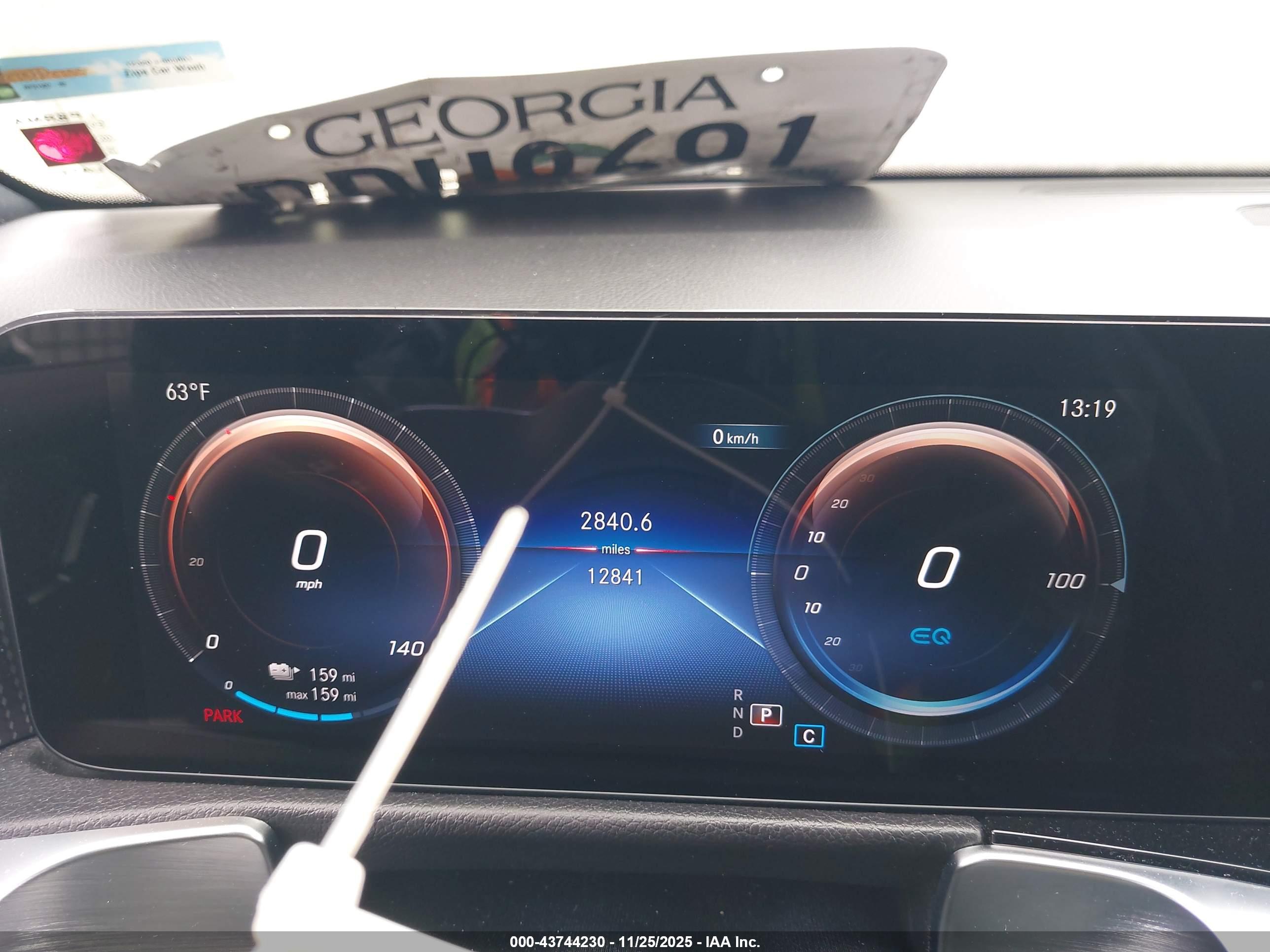 MERCEDES-BENZ EQB image 7