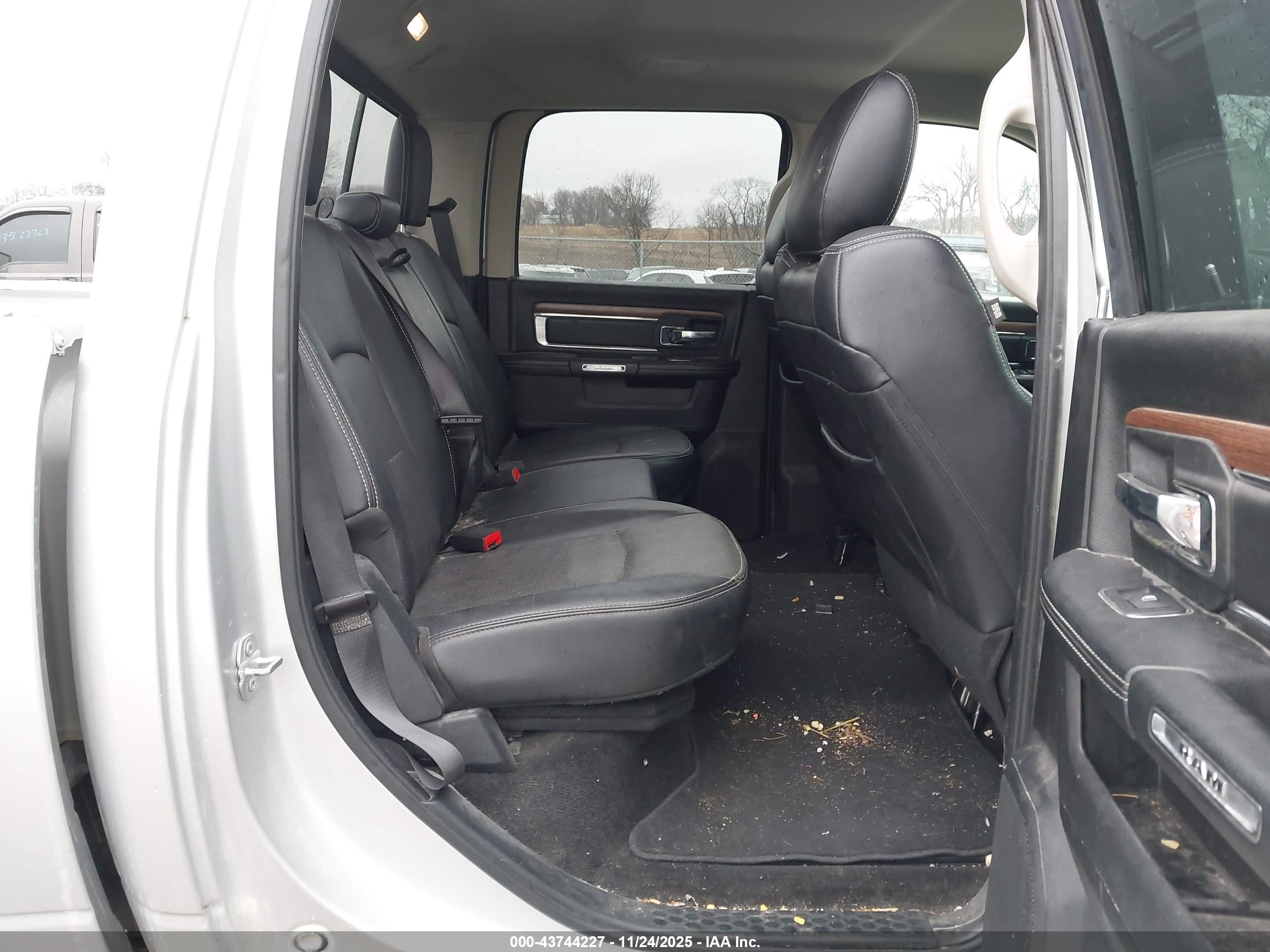 RAM 1500 image 8