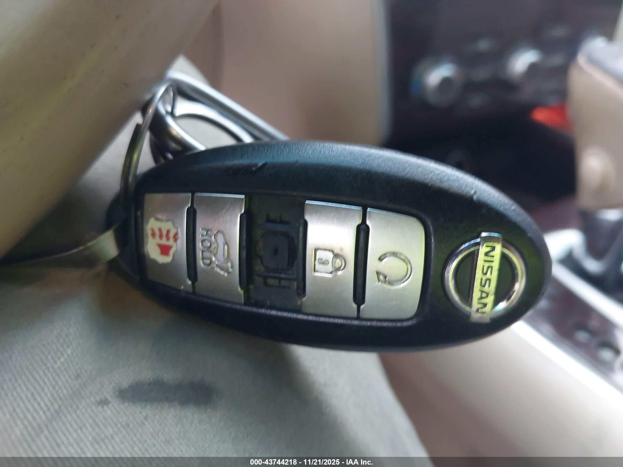 NISSAN PATHFINDER image 11