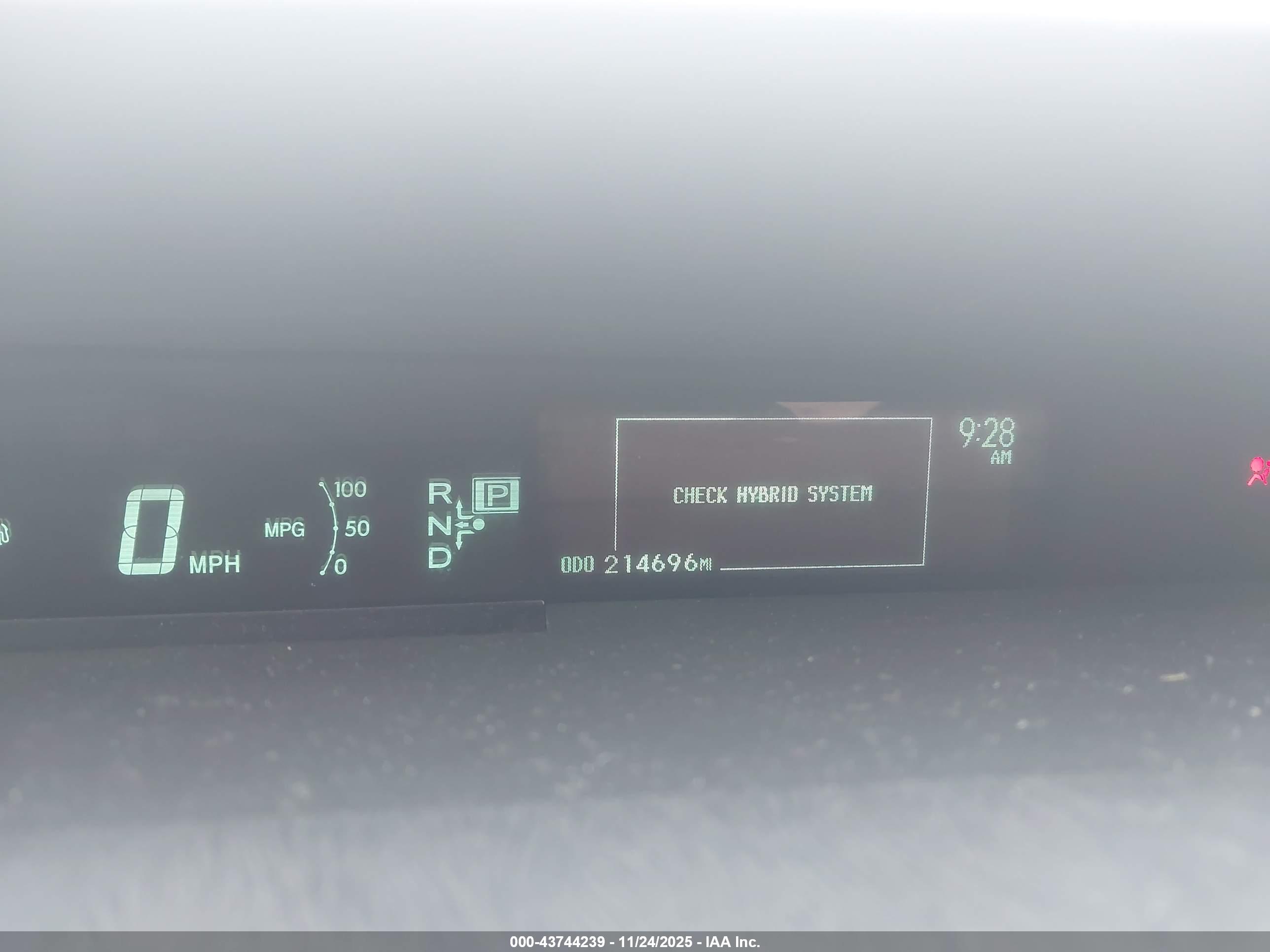 TOYOTA PRIUS image 7