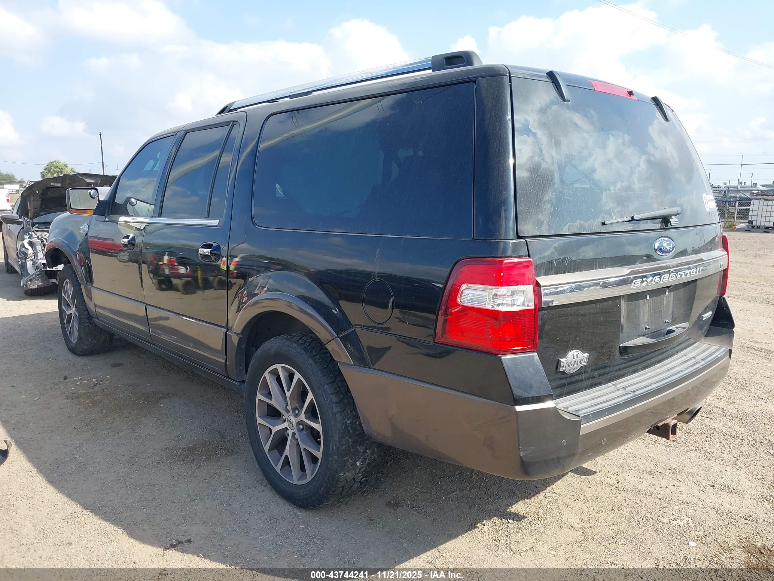 FORD EXPEDITION image 3
