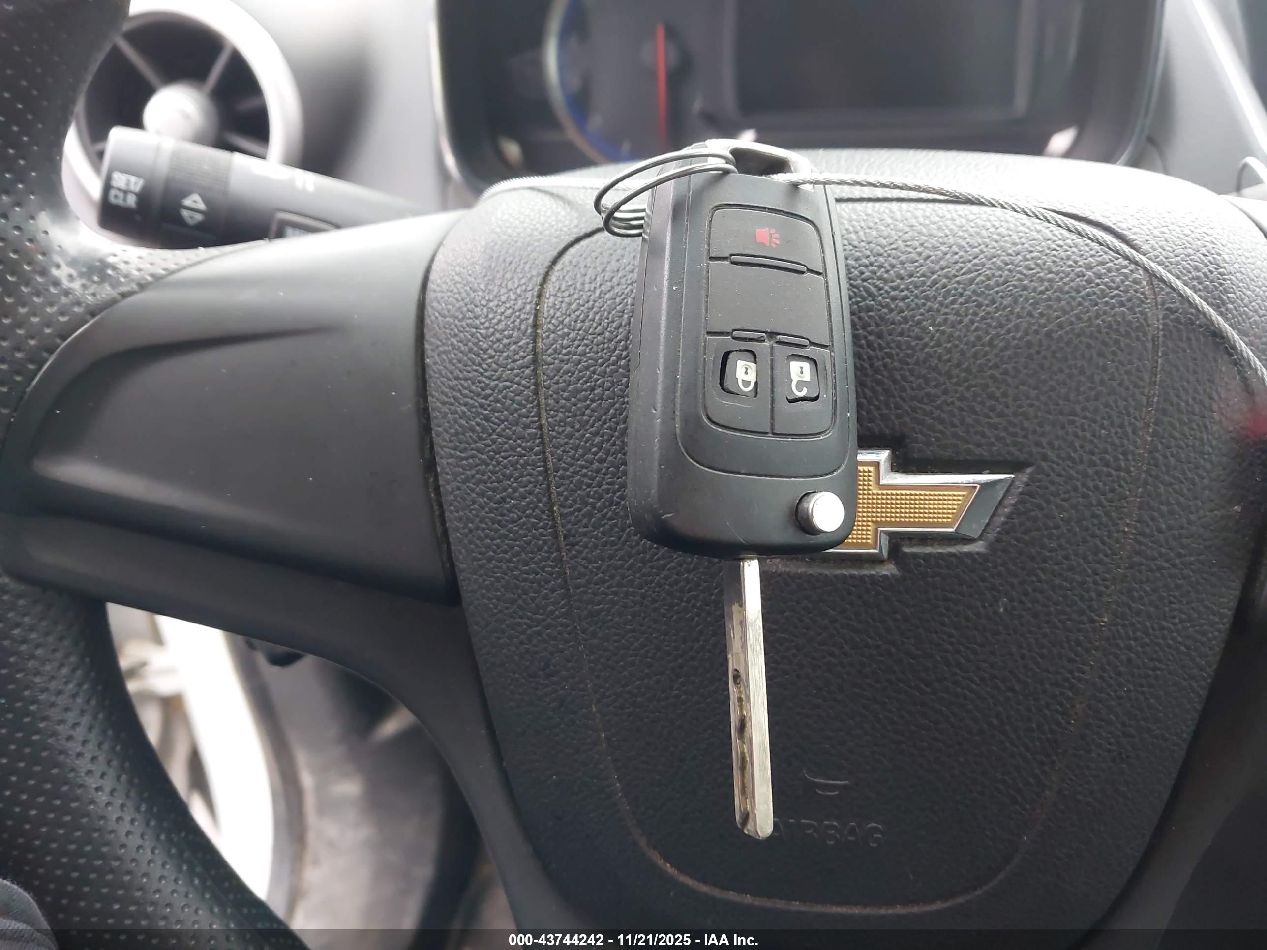 CHEVROLET TRAX image 11