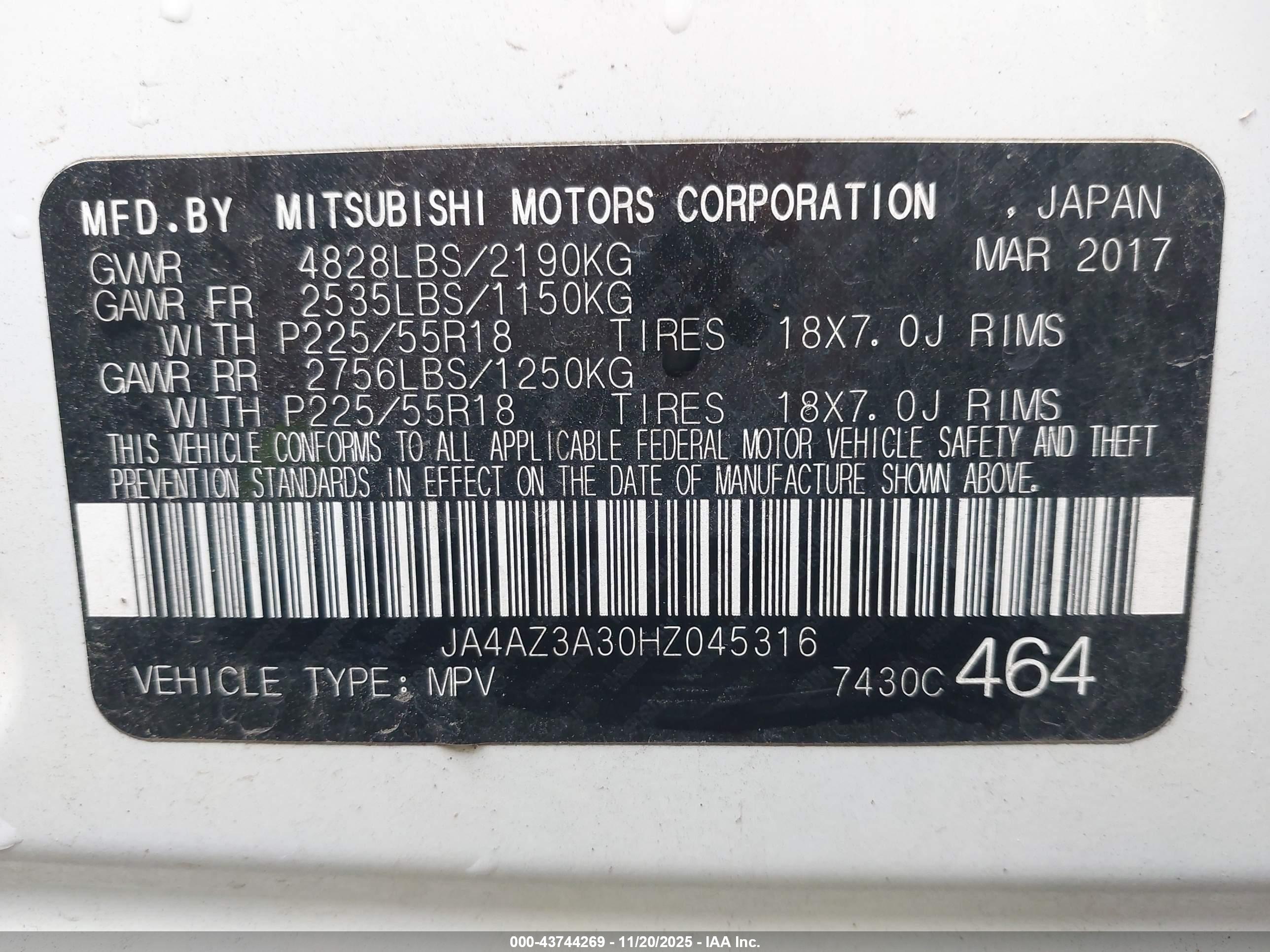 MITSUBISHI OUTLANDER image 9