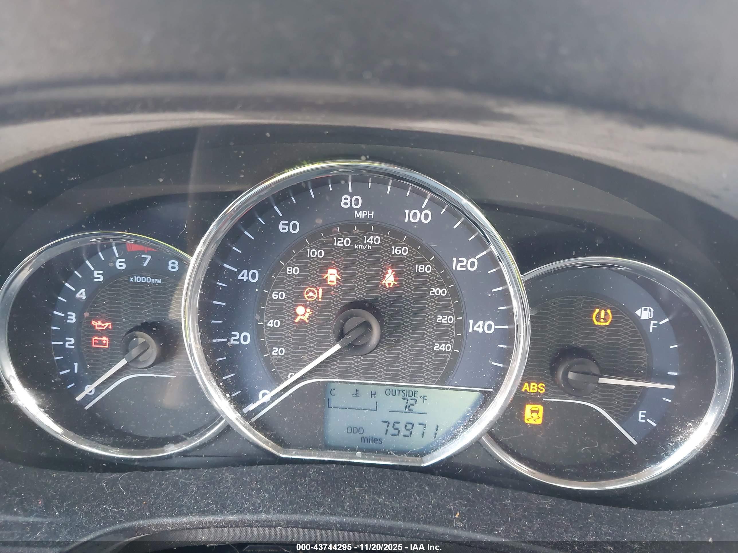 TOYOTA COROLLA image 7