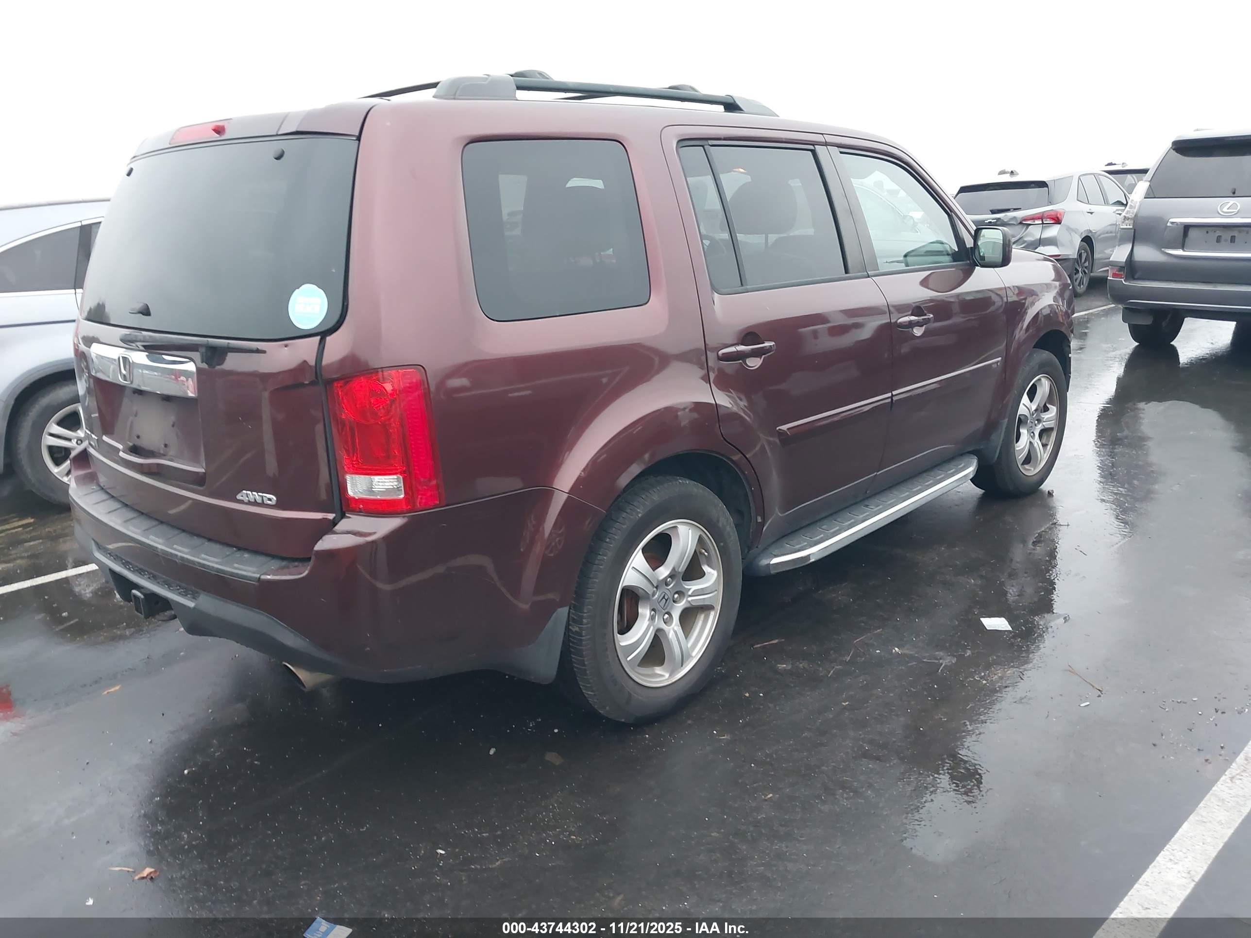 HONDA PILOT image 4