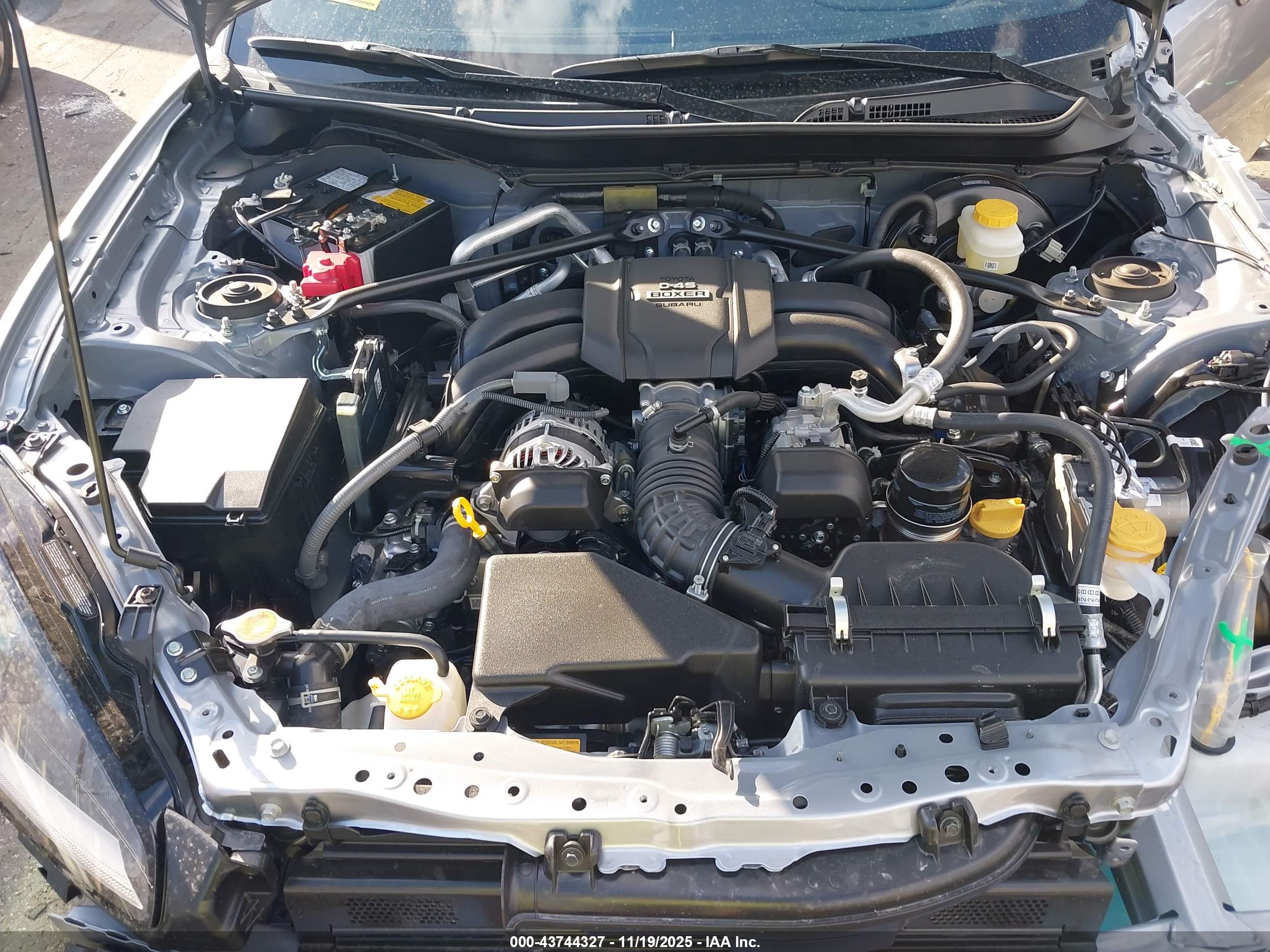 TOYOTA GR86 image 10