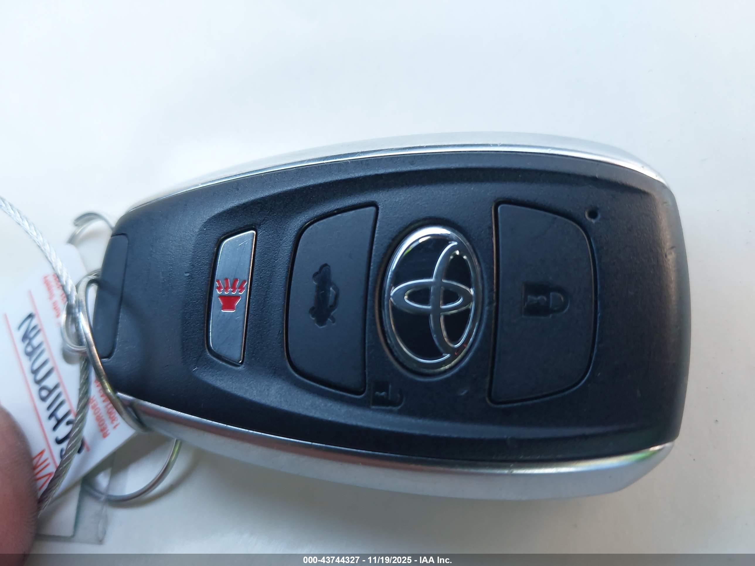 TOYOTA GR86 image 11