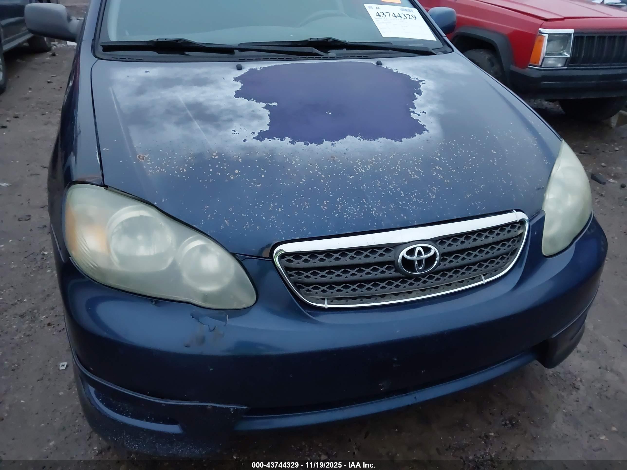 TOYOTA COROLLA image 6