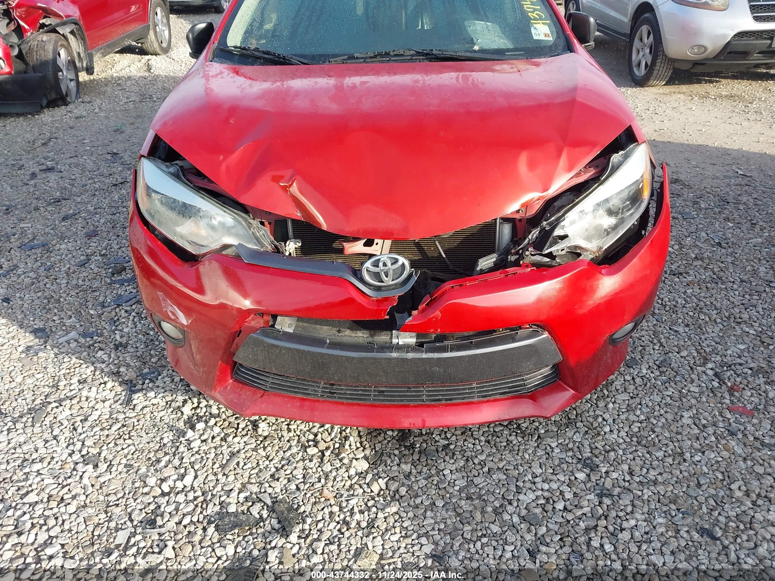 TOYOTA COROLLA image 6