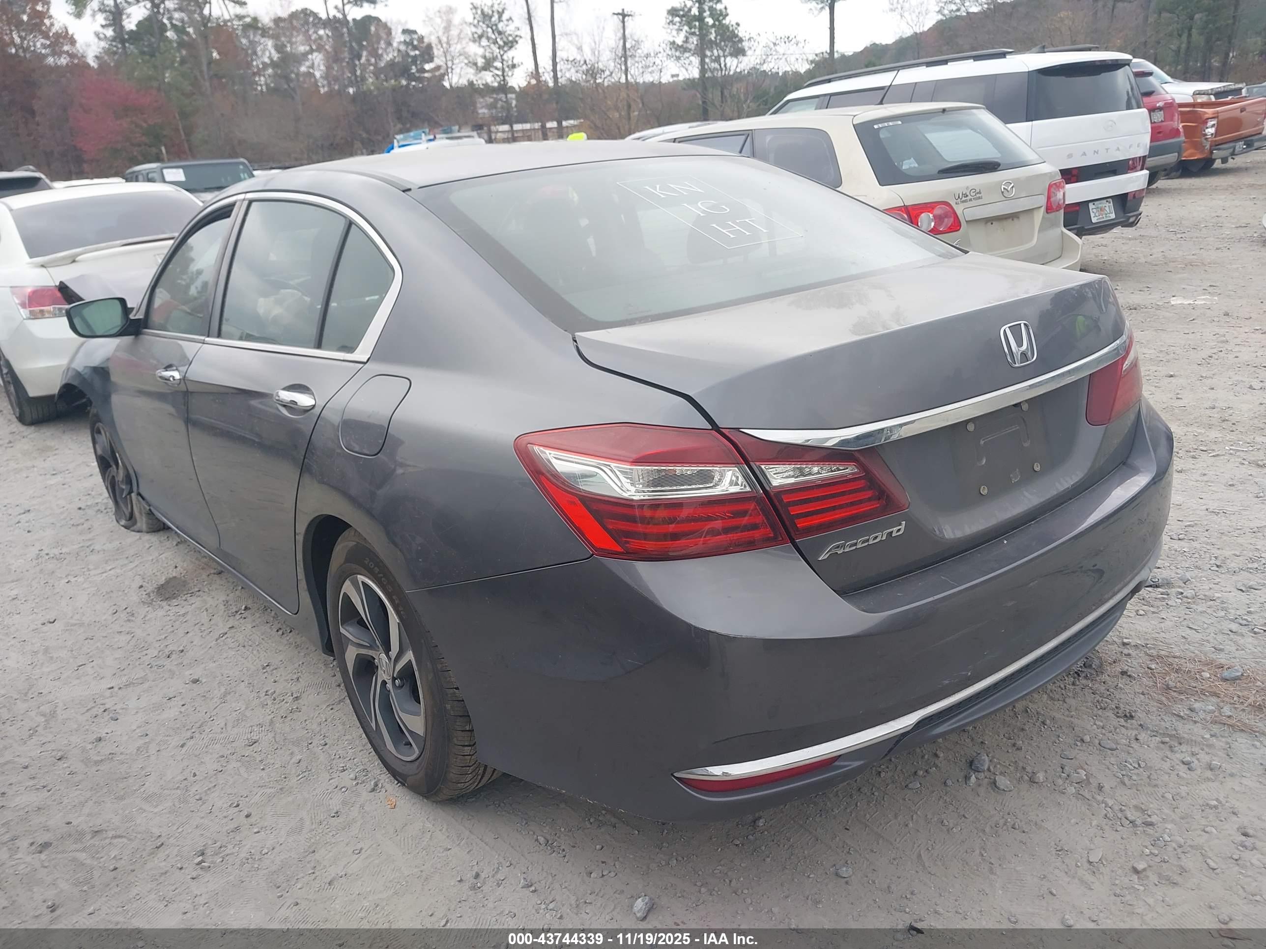 HONDA ACCORD image 3