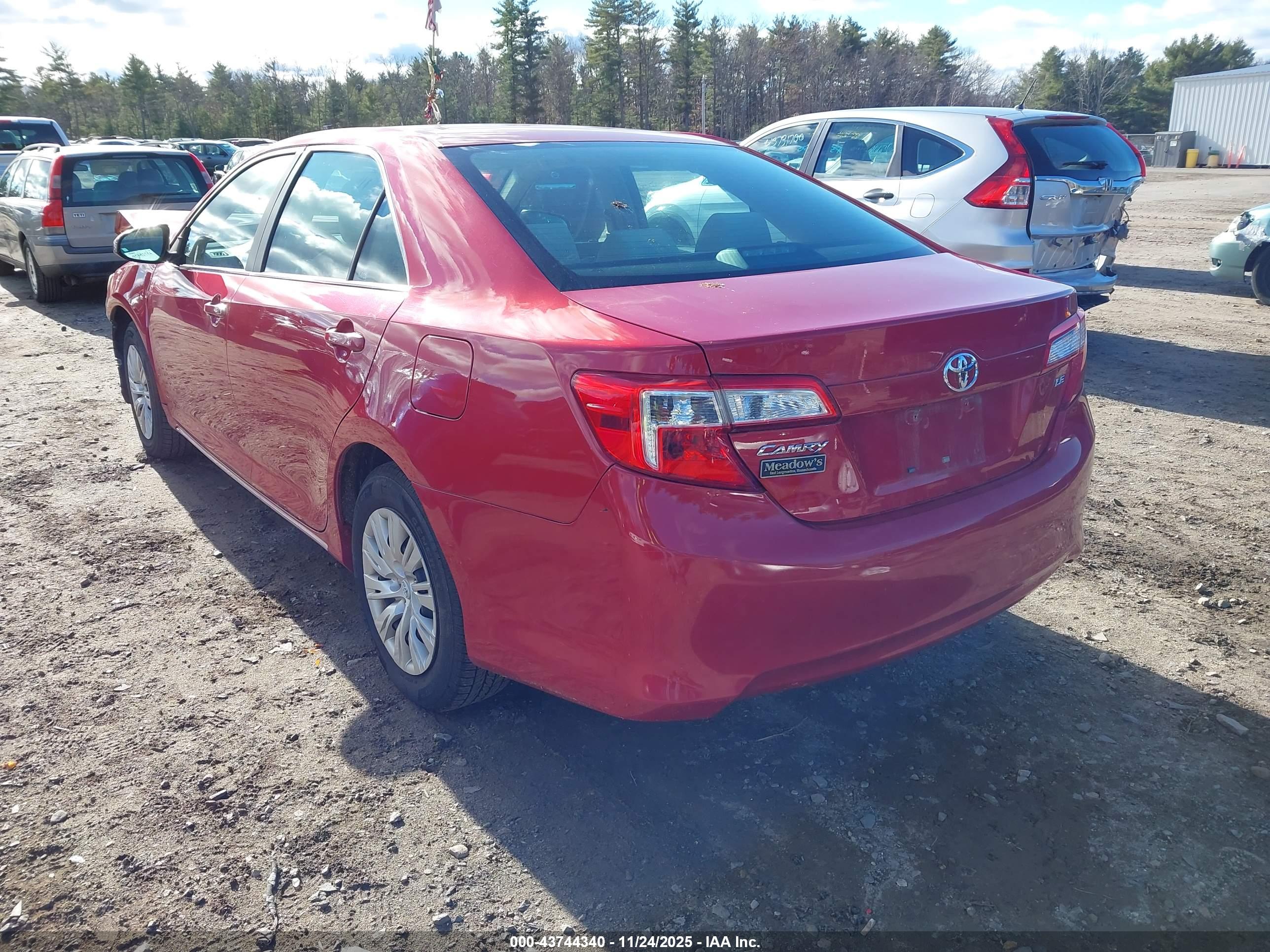 TOYOTA CAMRY image 3