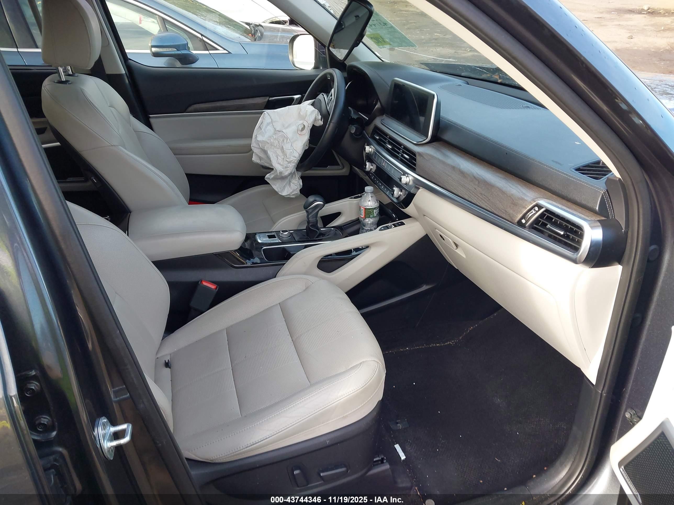KIA TELLURIDE image 5