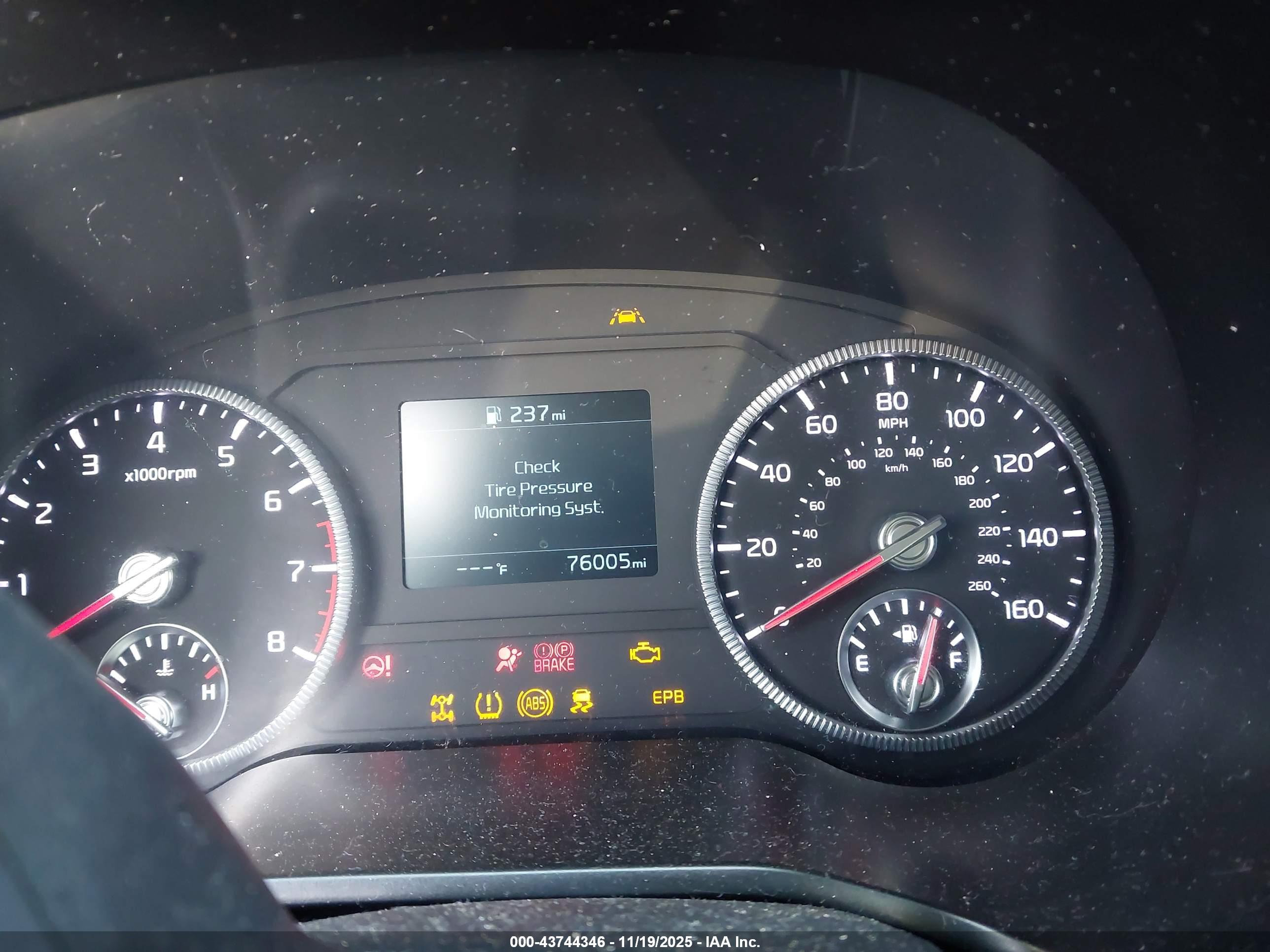 KIA TELLURIDE image 7