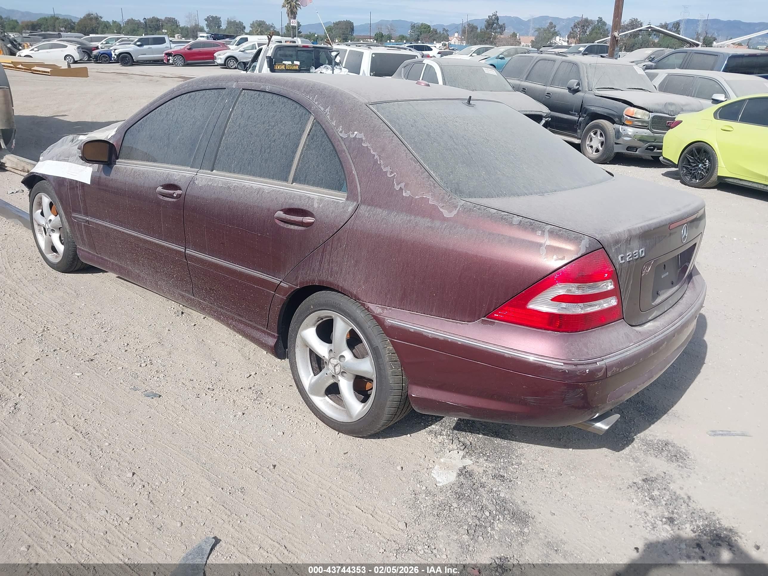 MERCEDES-BENZ C image 3