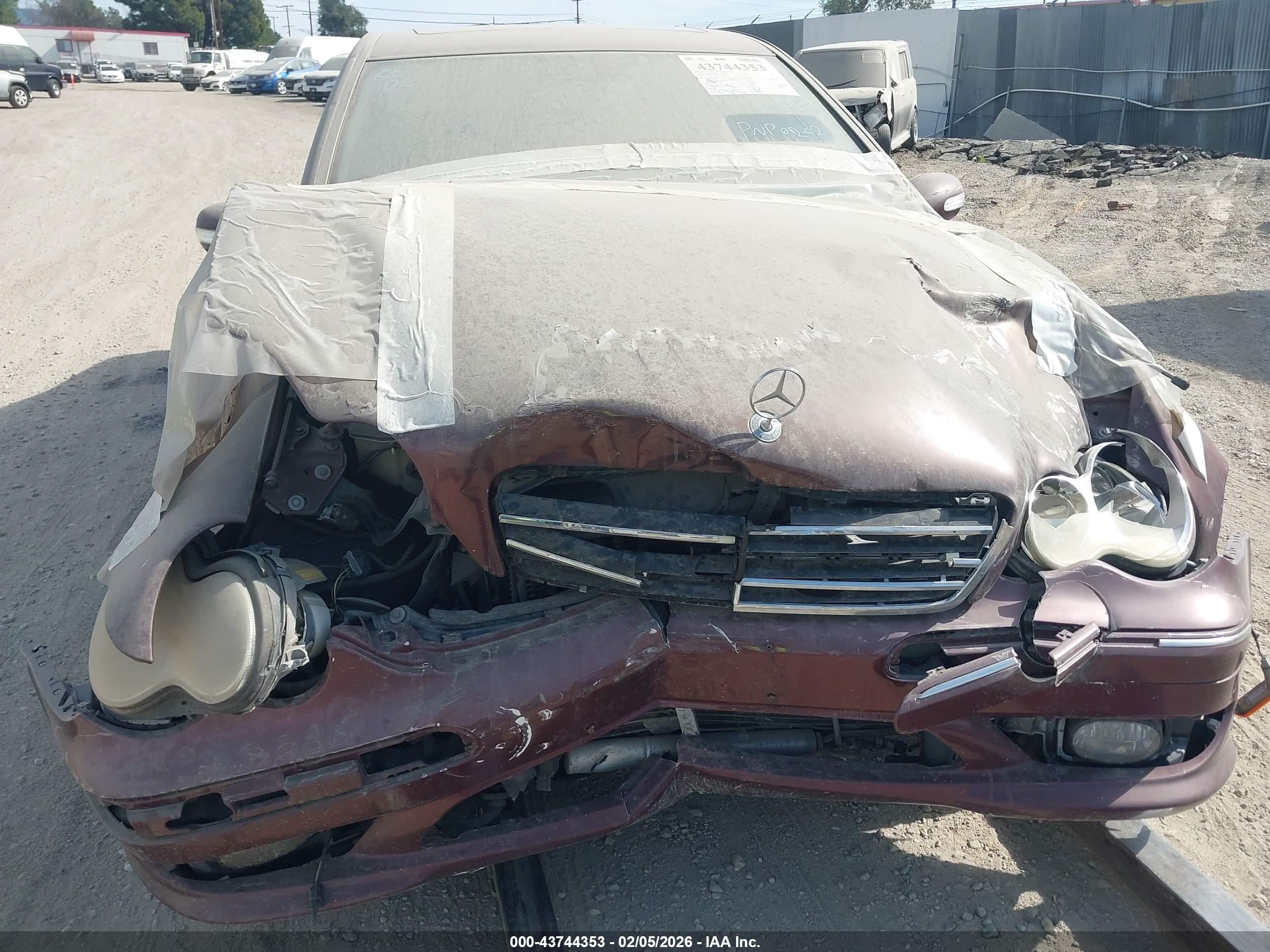 MERCEDES-BENZ C image 6