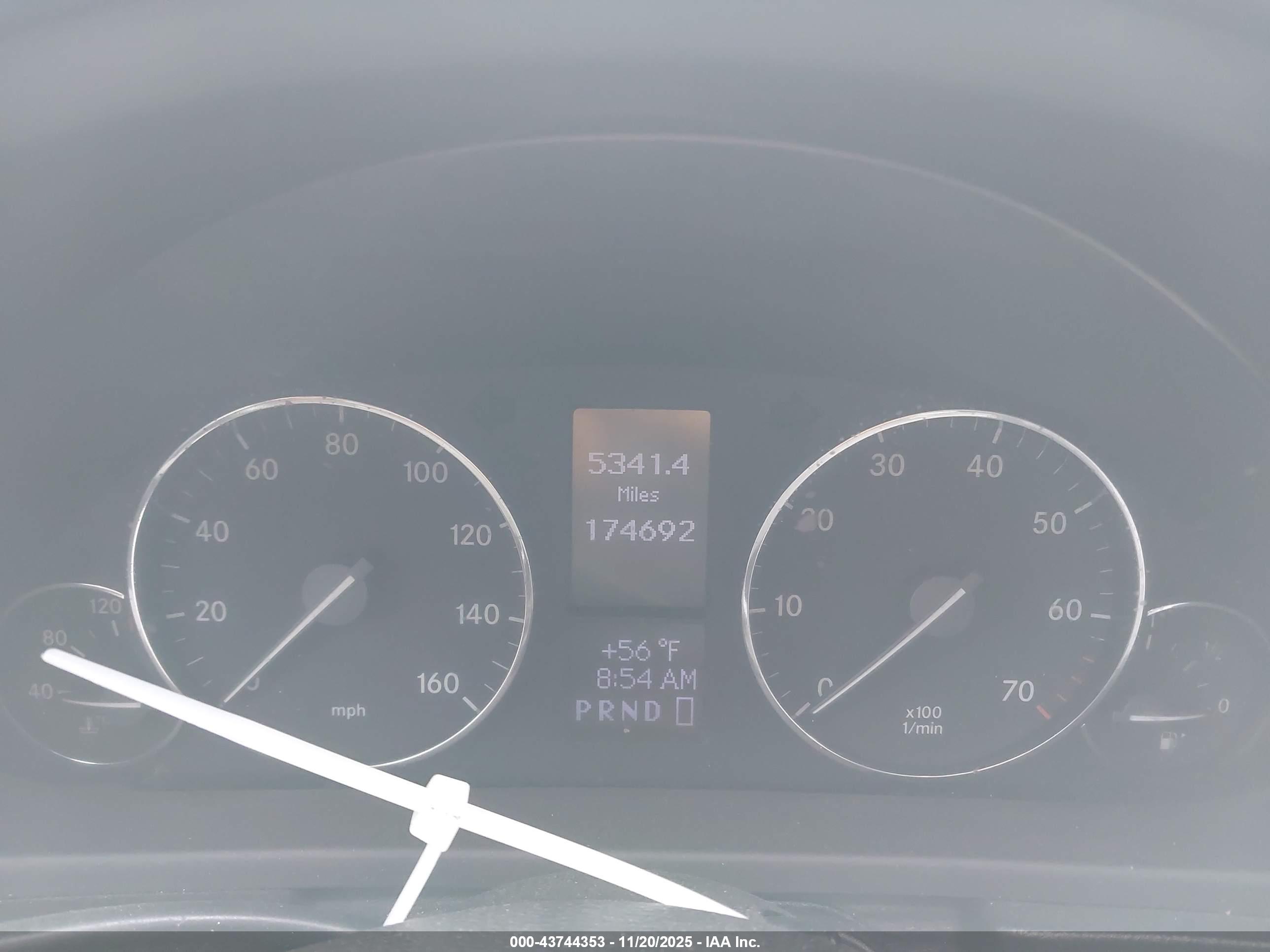 MERCEDES-BENZ C image 7
