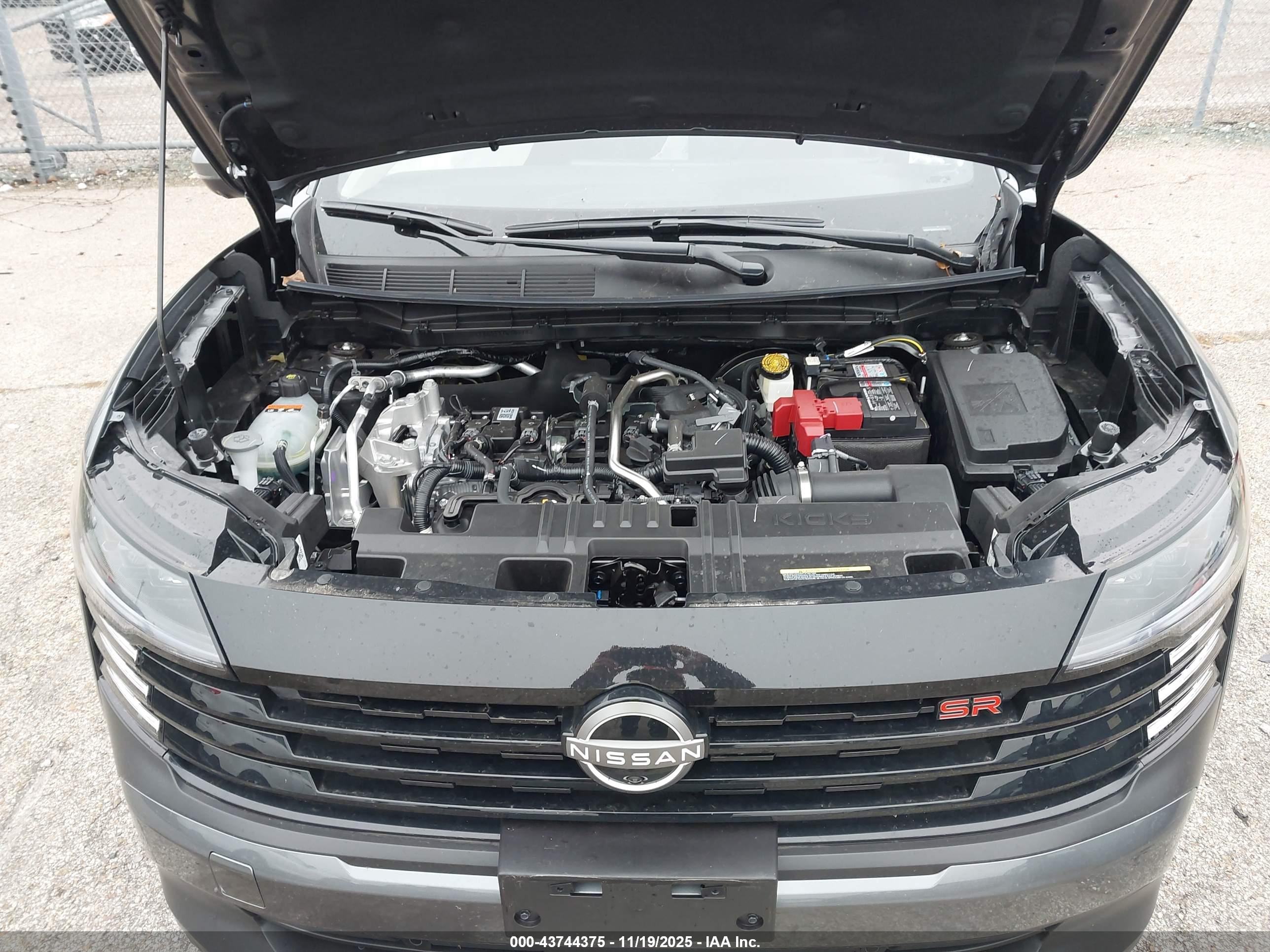 NISSAN KICKS image 10