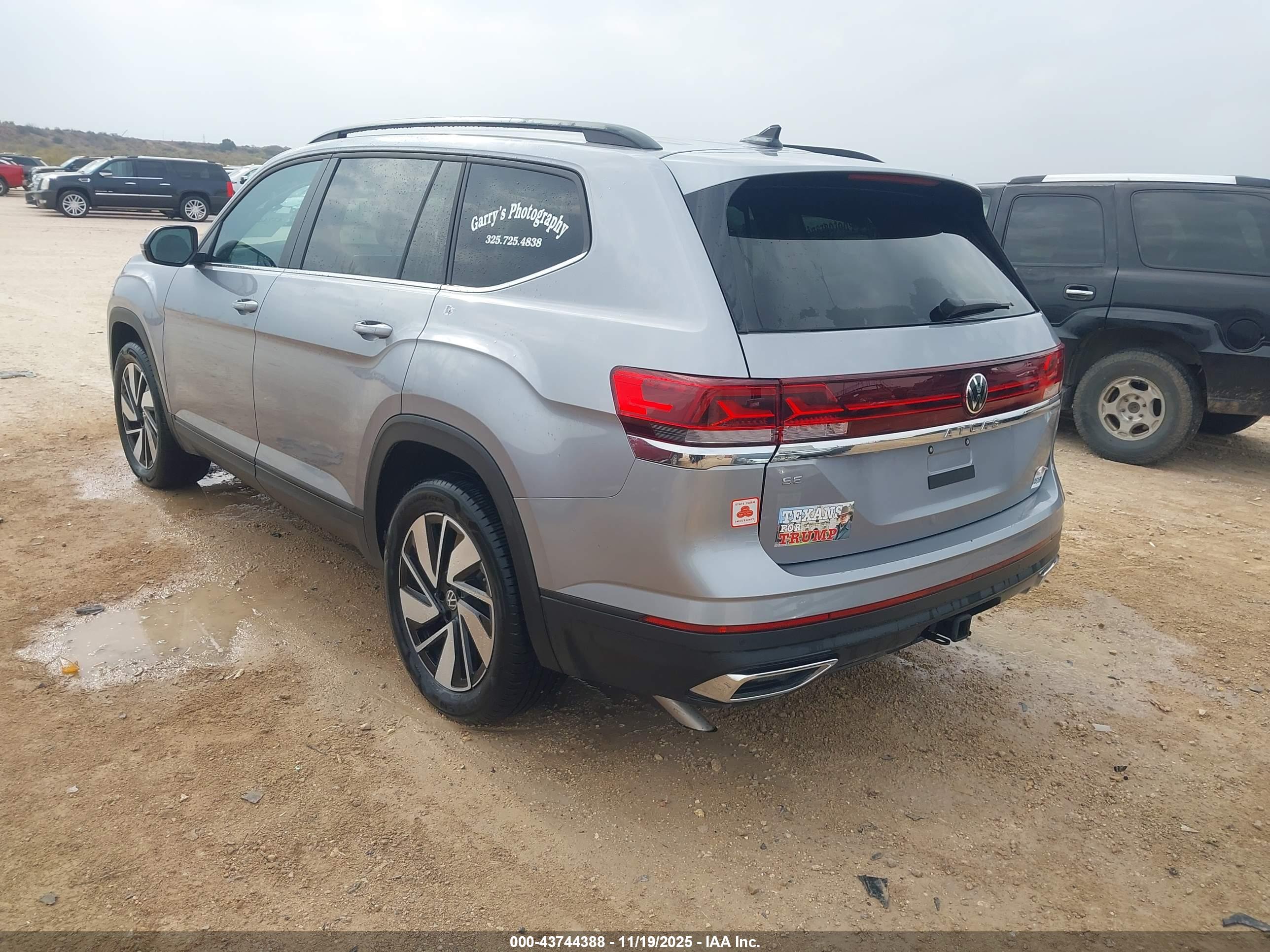 VOLKSWAGEN ATLAS image 3