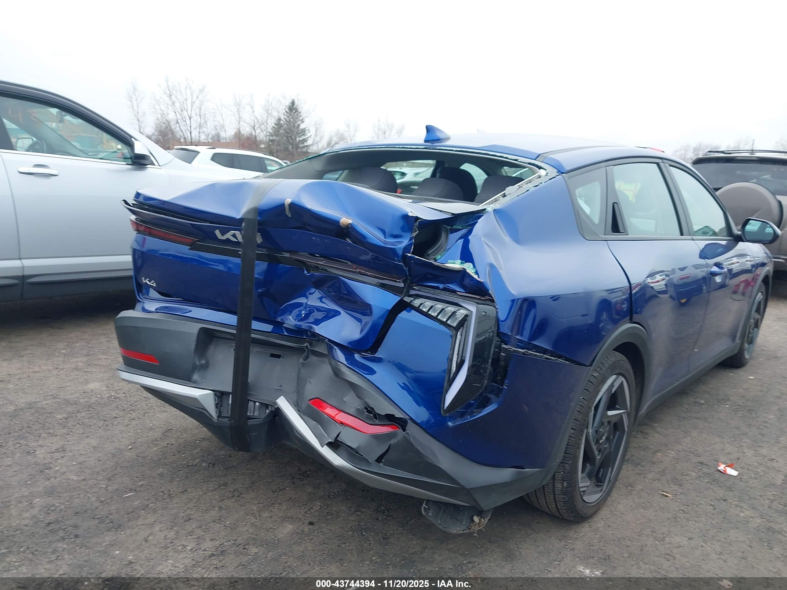 KIA K4 image 4