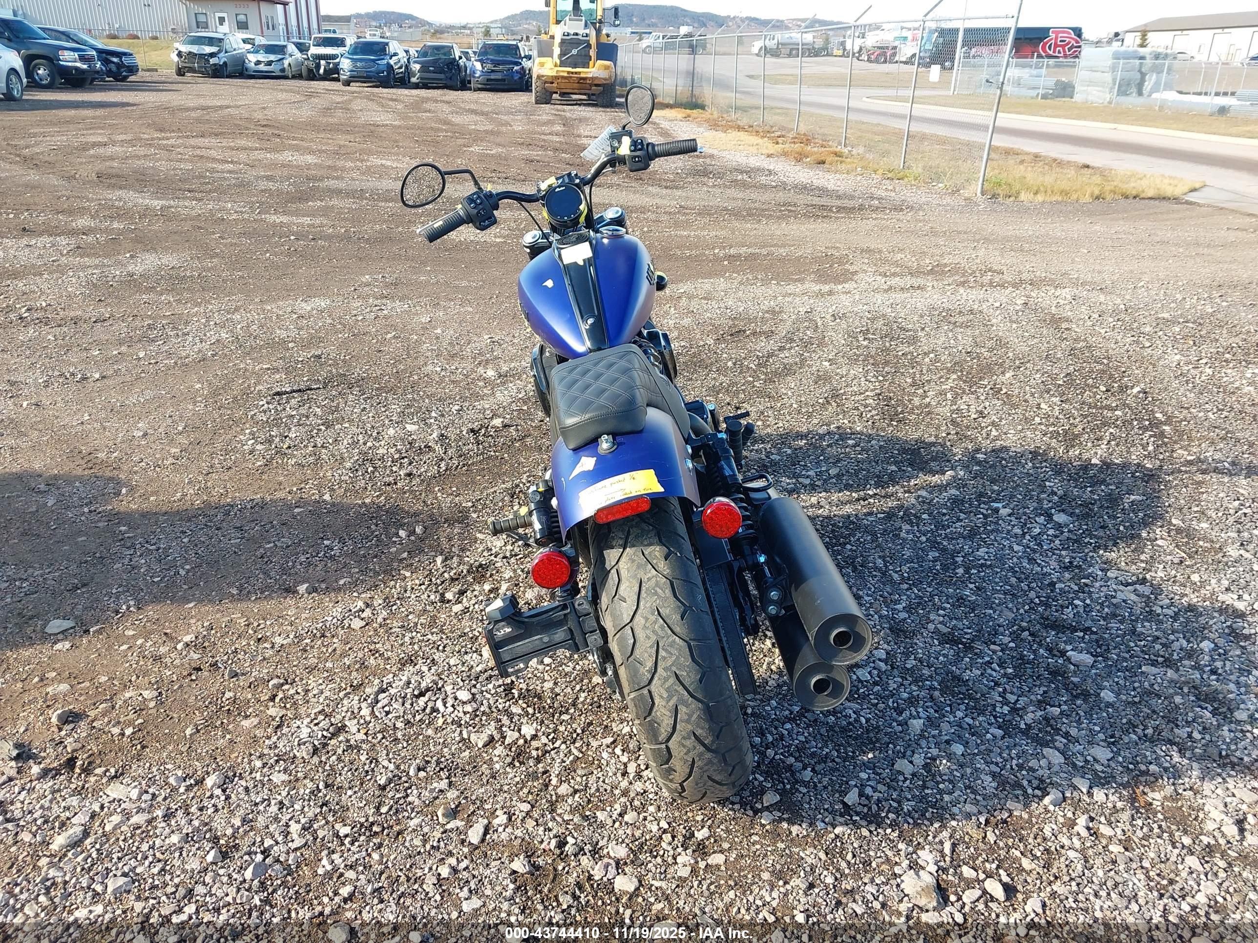 INDIAN MOTORCYCLE image 6