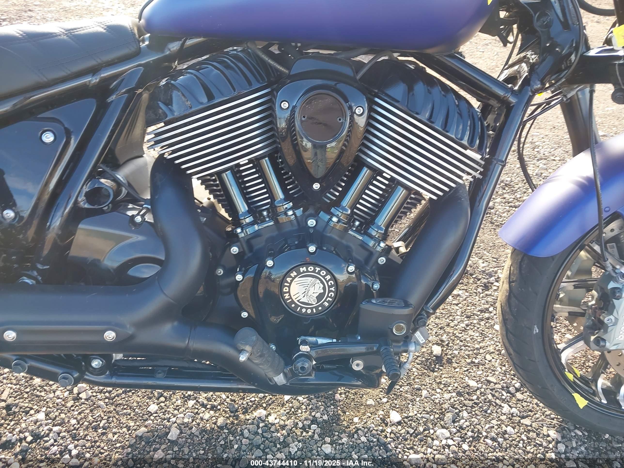 INDIAN MOTORCYCLE image 8