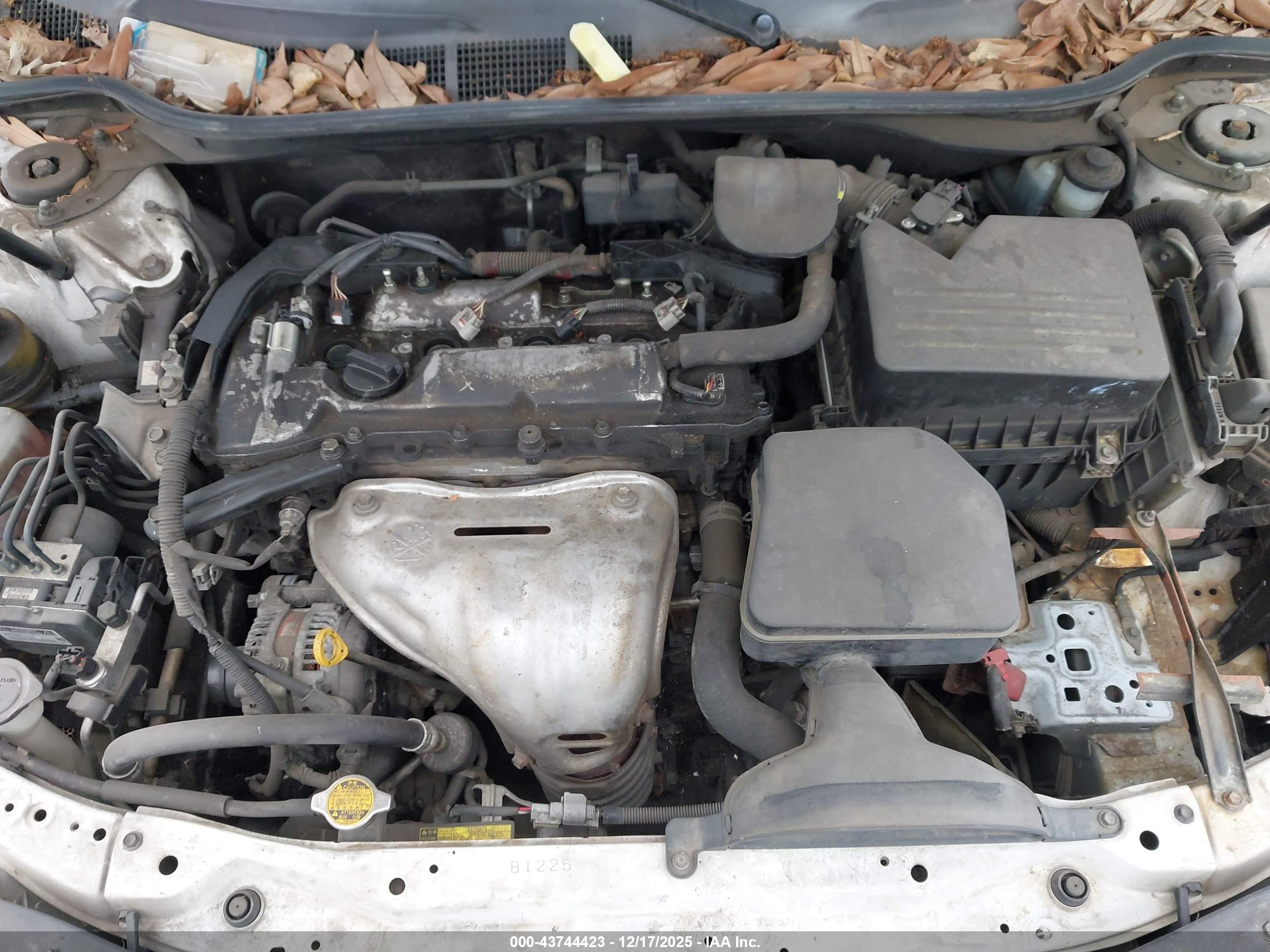 TOYOTA CAMRY image 10