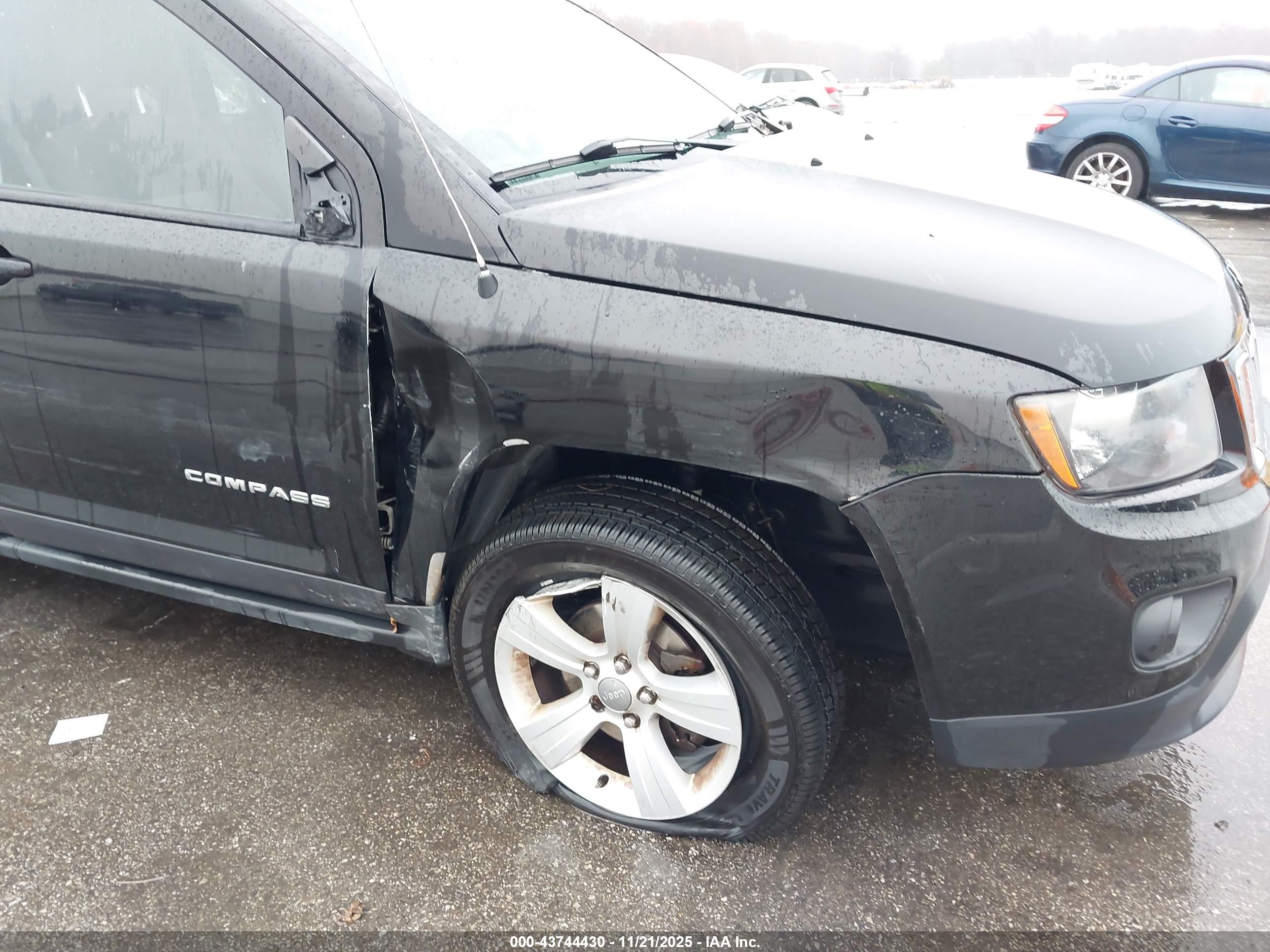 JEEP COMPASS image 6