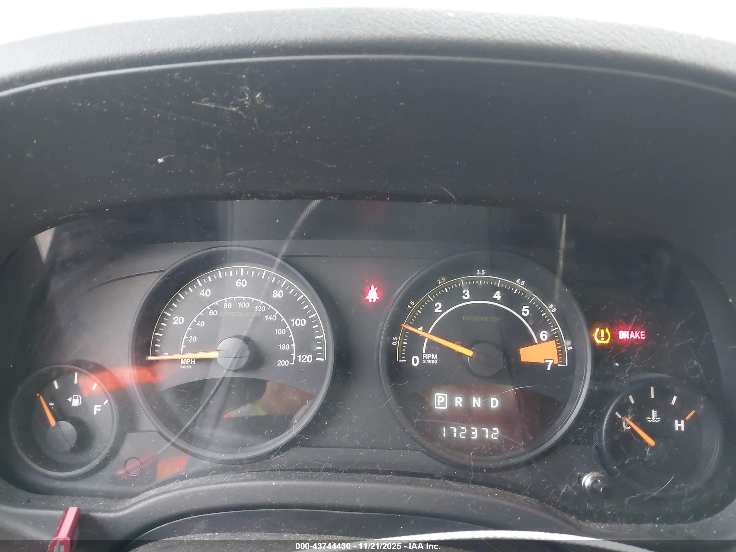 JEEP COMPASS image 7