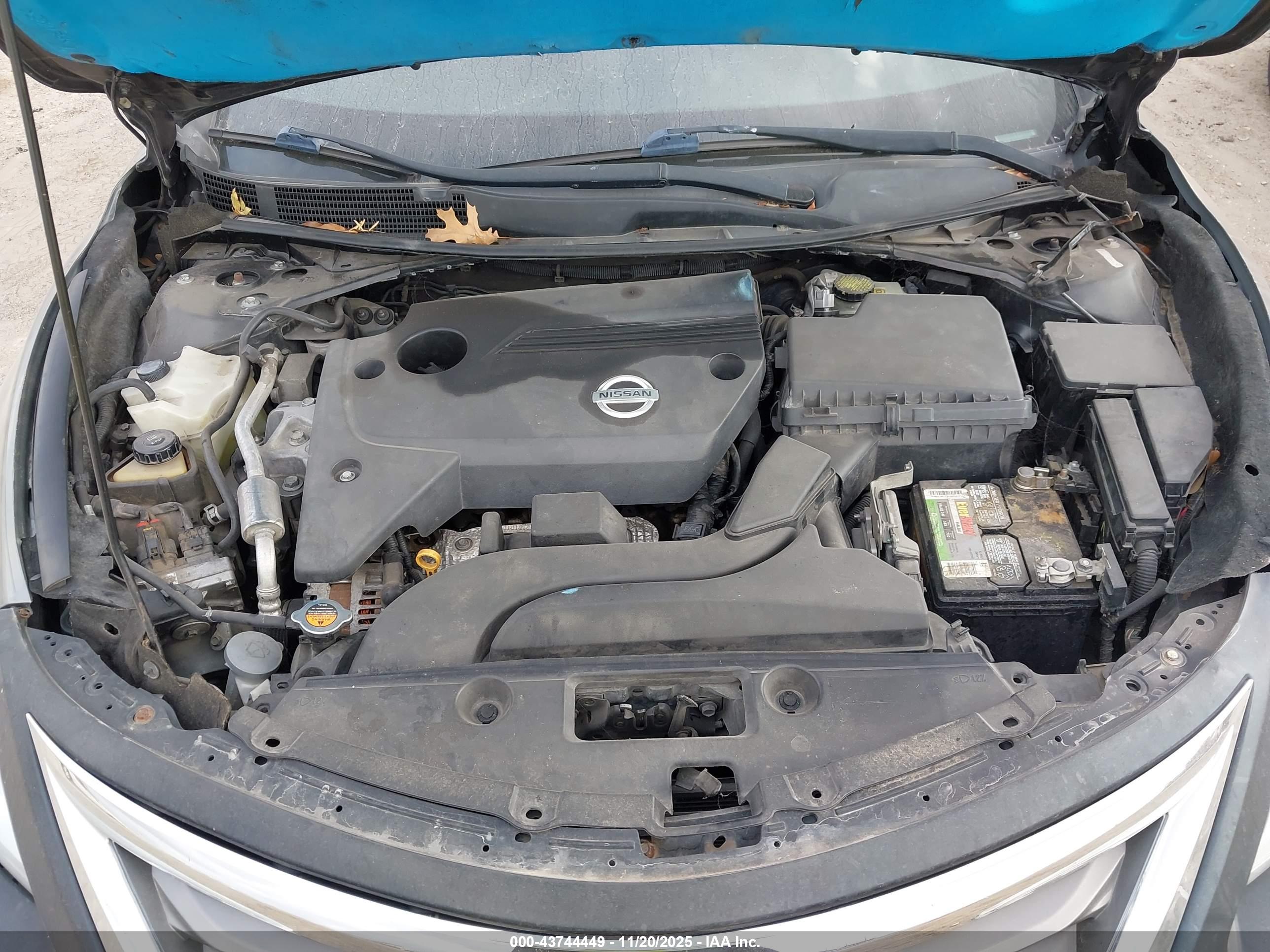 NISSAN ALTIMA image 10