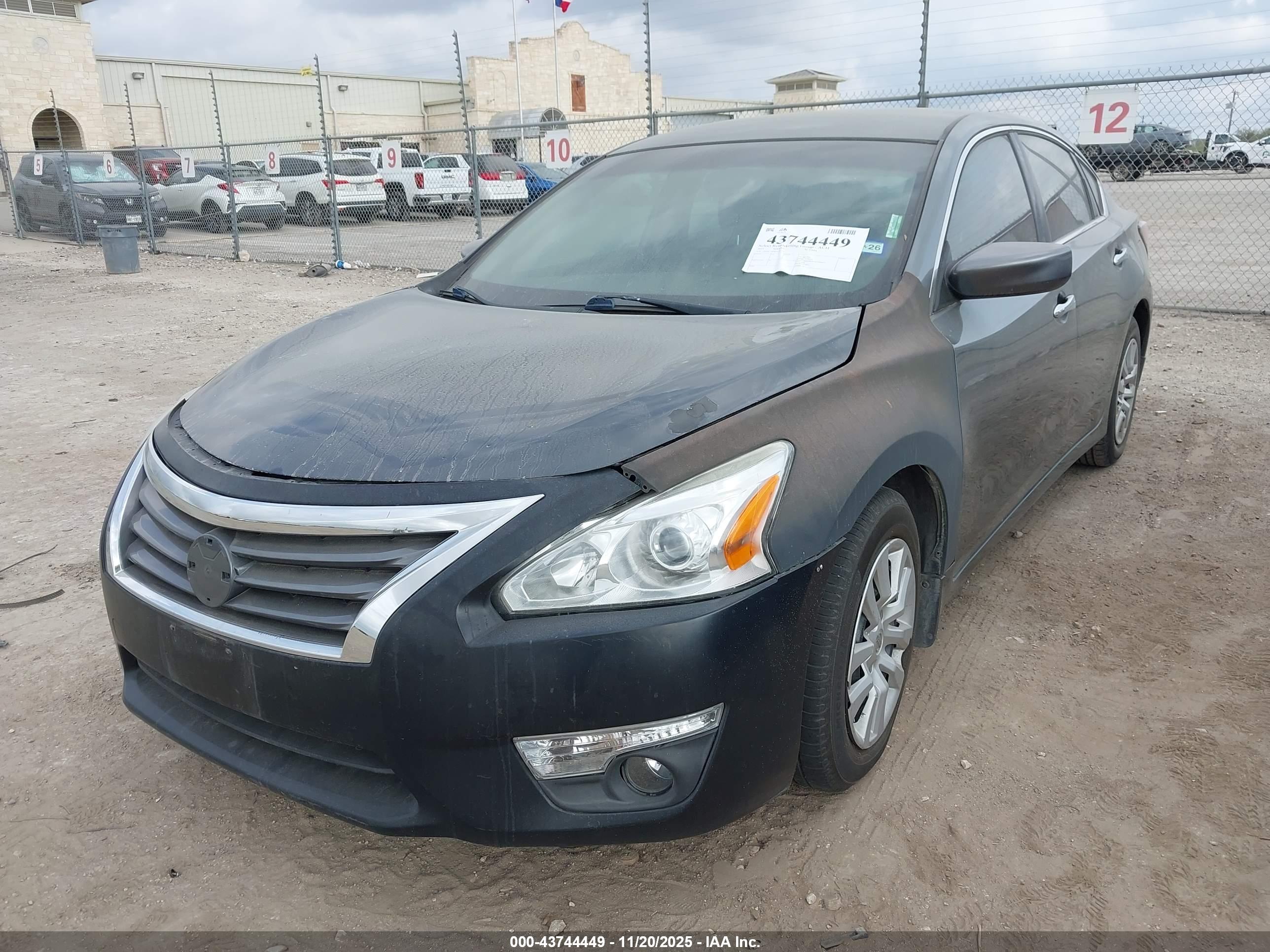 NISSAN ALTIMA image 6