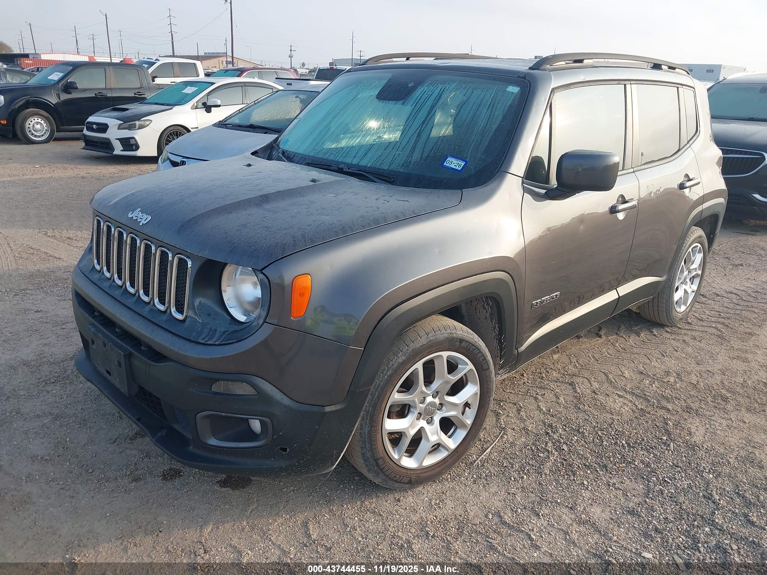 JEEP RENEGADE image 2