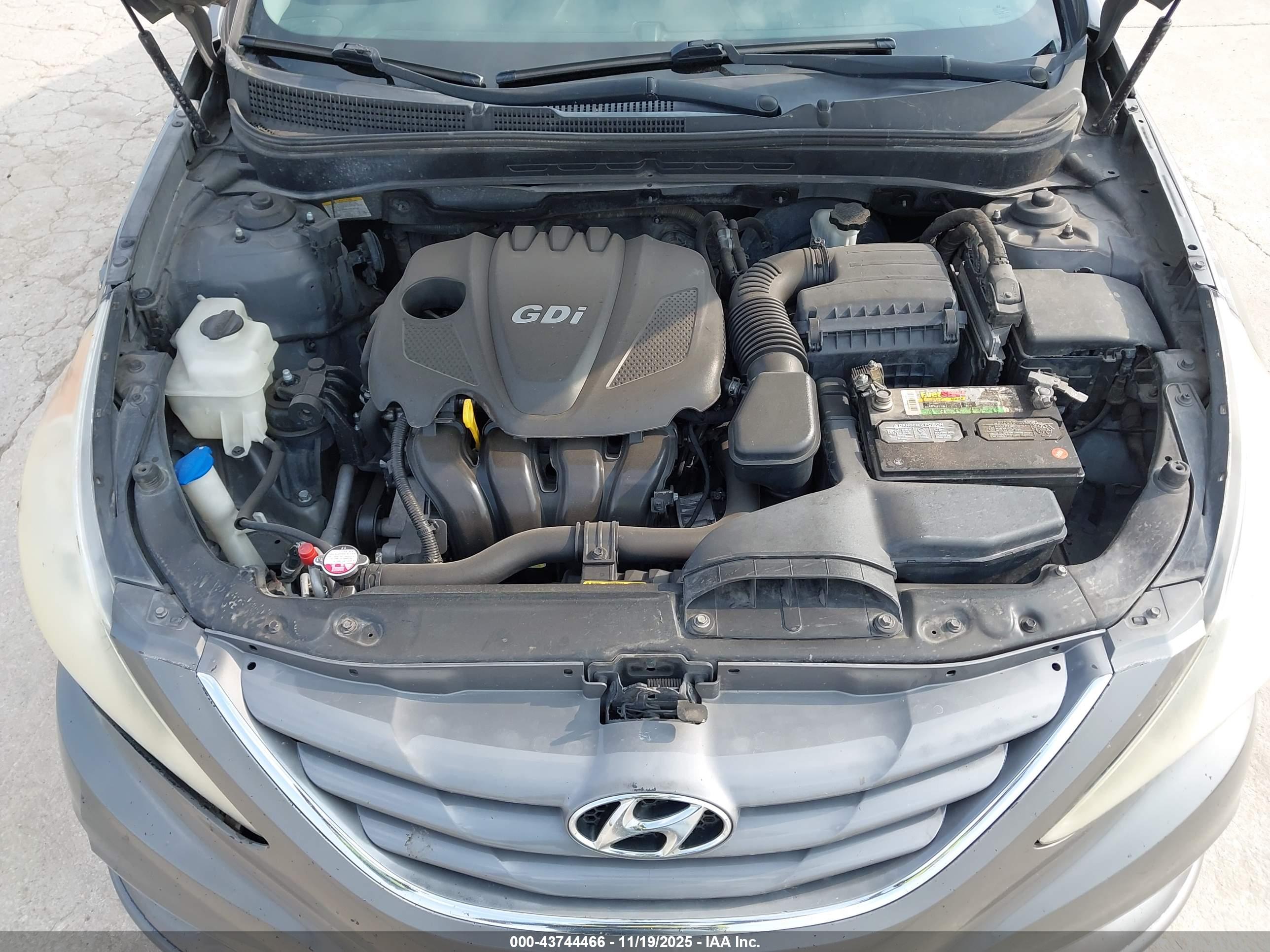 HYUNDAI SONATA image 10