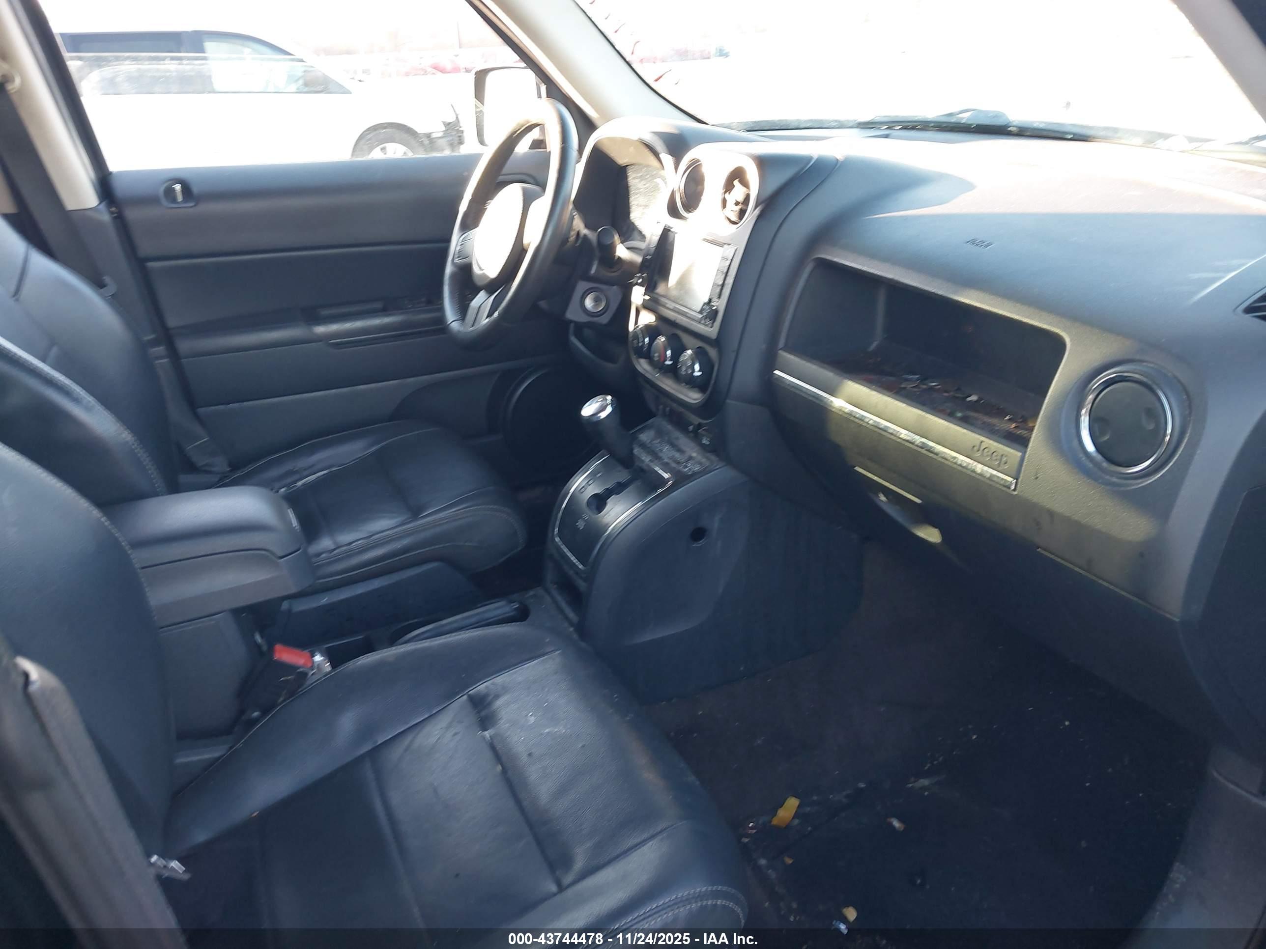 JEEP PATRIOT image 5