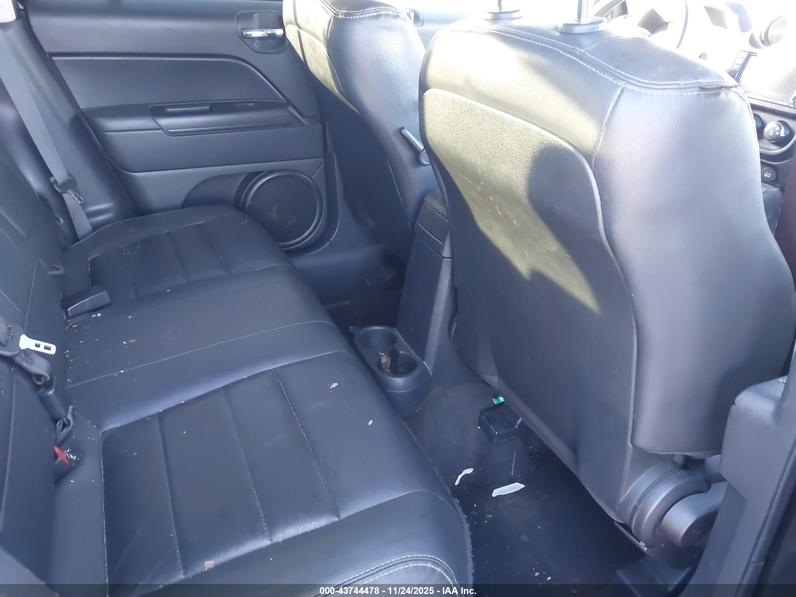 JEEP PATRIOT image 8